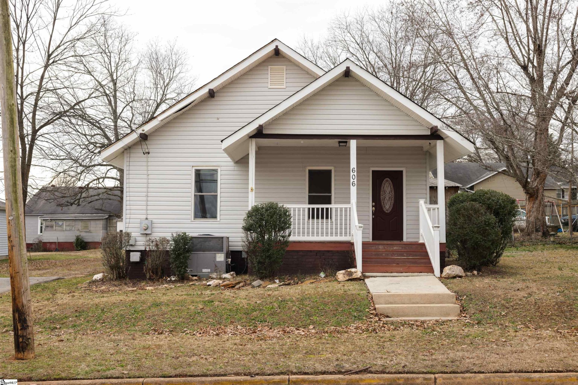 Property image 1 at 606 S 5th Street, Easley, SC 29640