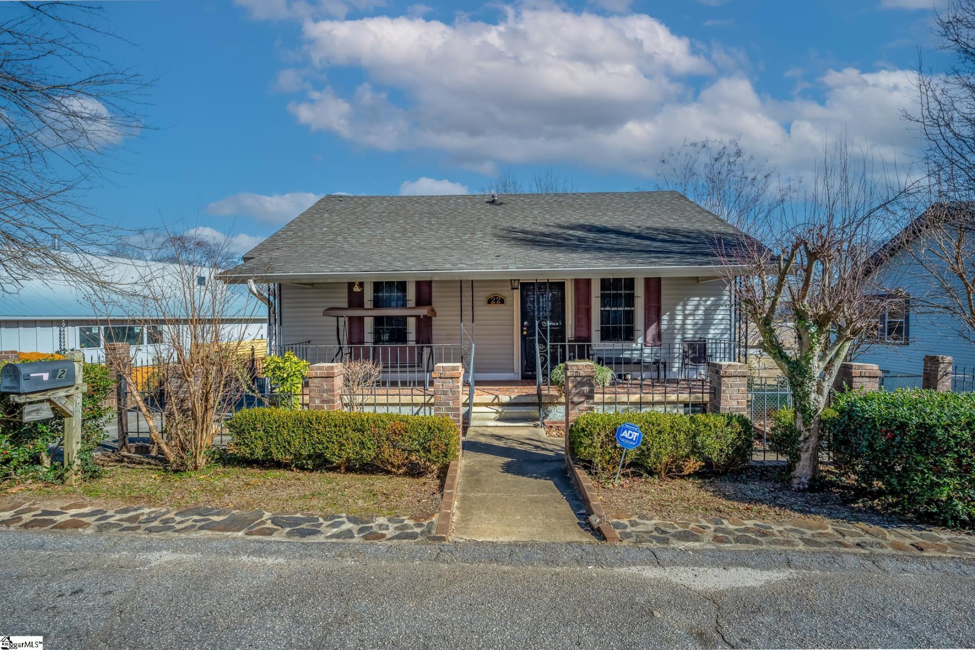 Property image 1 at 22 Draper Street, Greenville, SC 29611