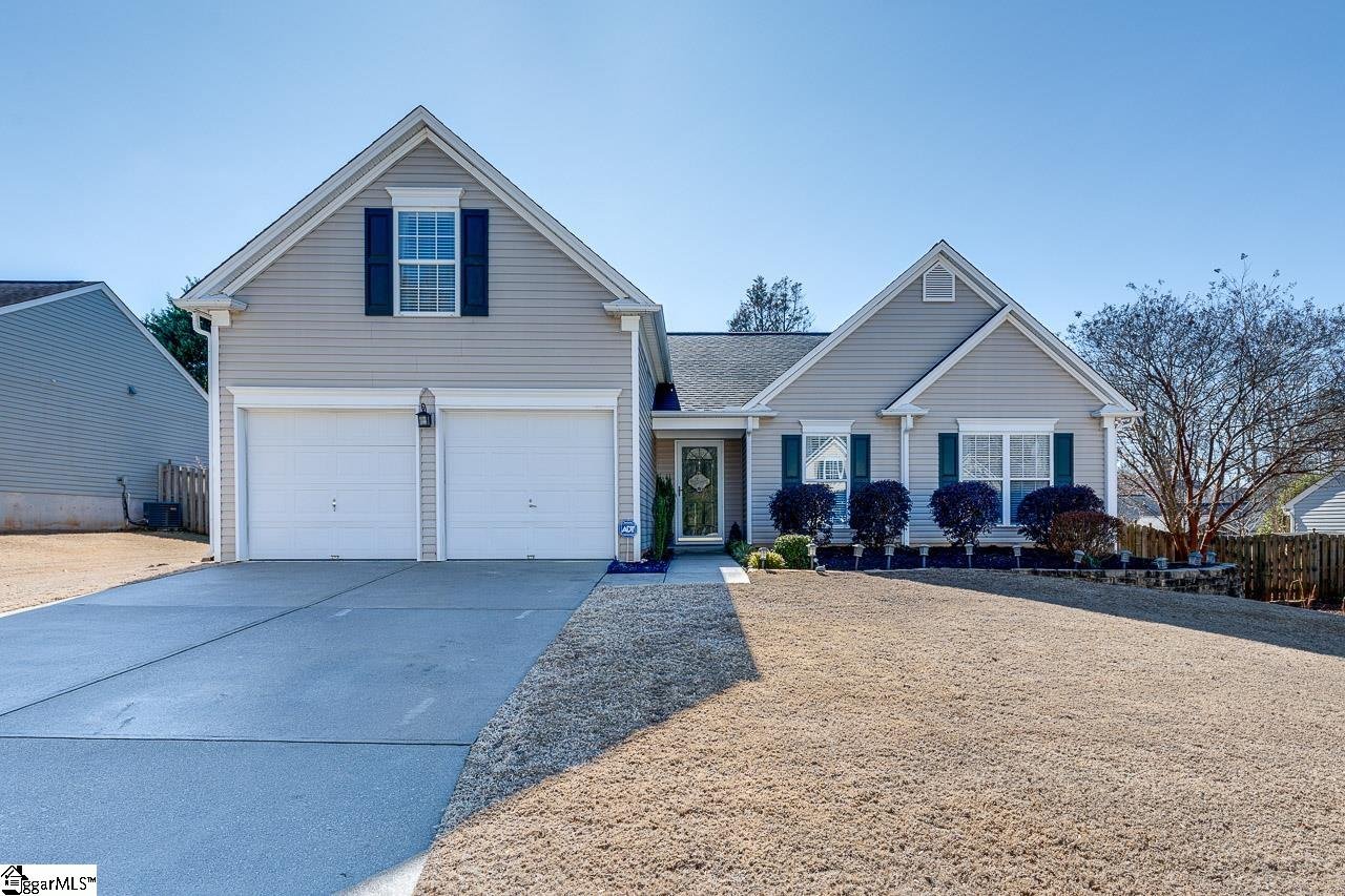 Property image 1 at 109 W Okaloosa Way, Simpsonville, SC 29680