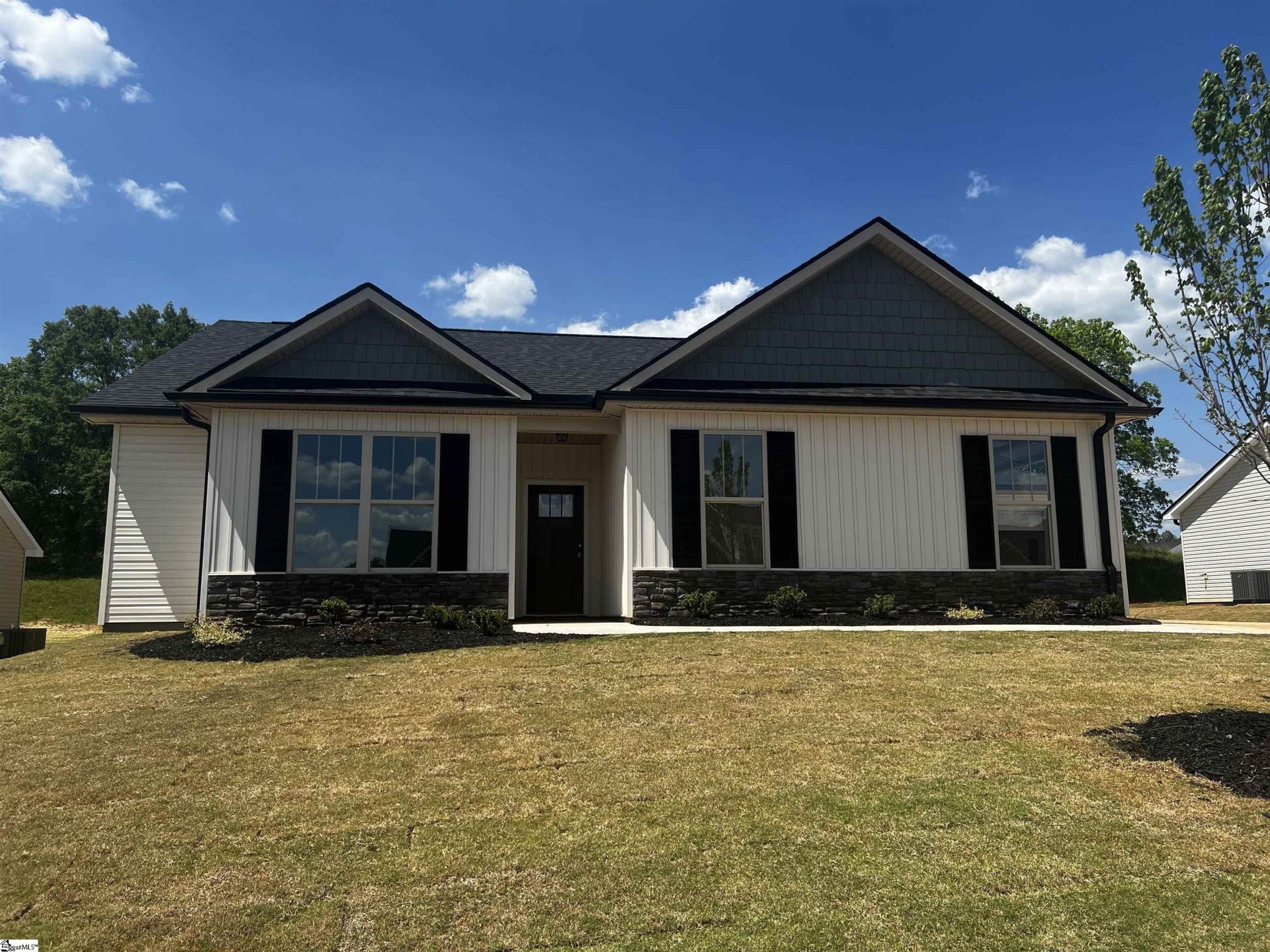Property image 1 at 204 Legacy Lane, Pickens, SC 29671