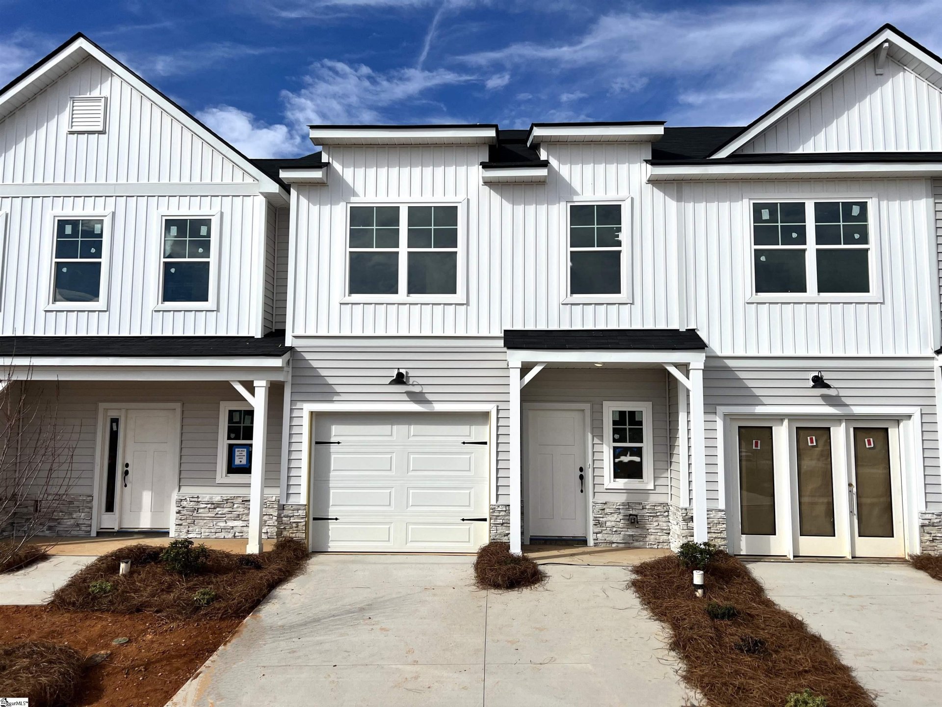 Property image 1 at 1404 Johnstone Drive, Reidville, SC 29375