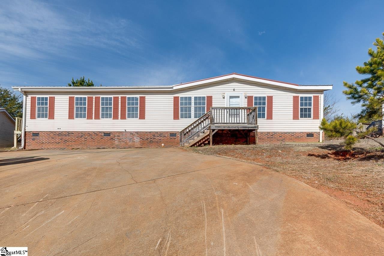 Property image 1 at 6 Hydro Court, Greenville, SC 29611