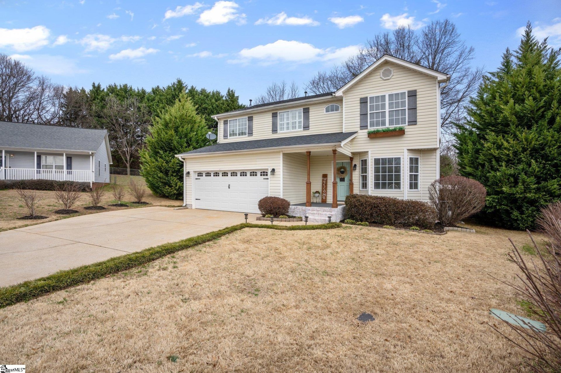 Property image 1 at 8 Willow Wood Circle, Taylors, SC 29687