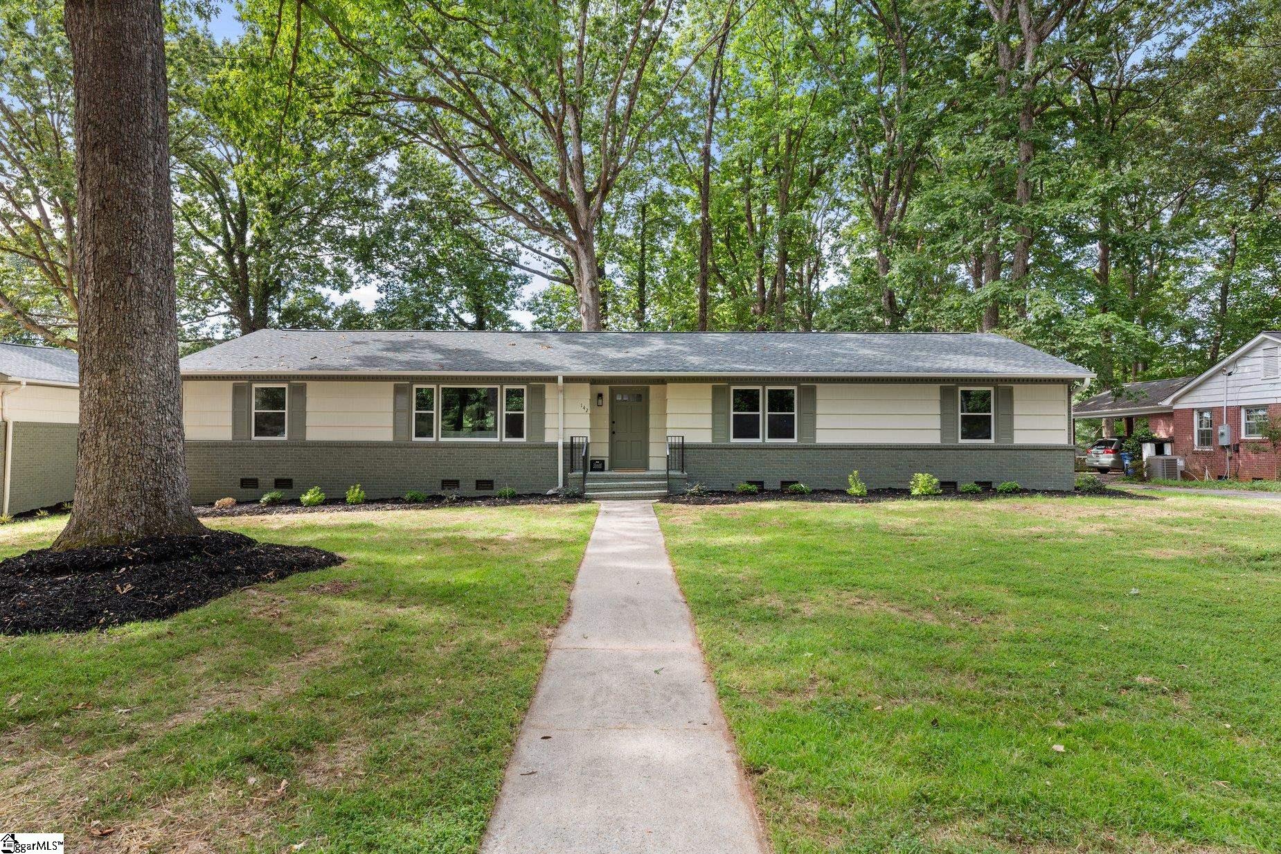 Property image 1 at 142 Hillbrook Drive, Spartanburg, SC 29307