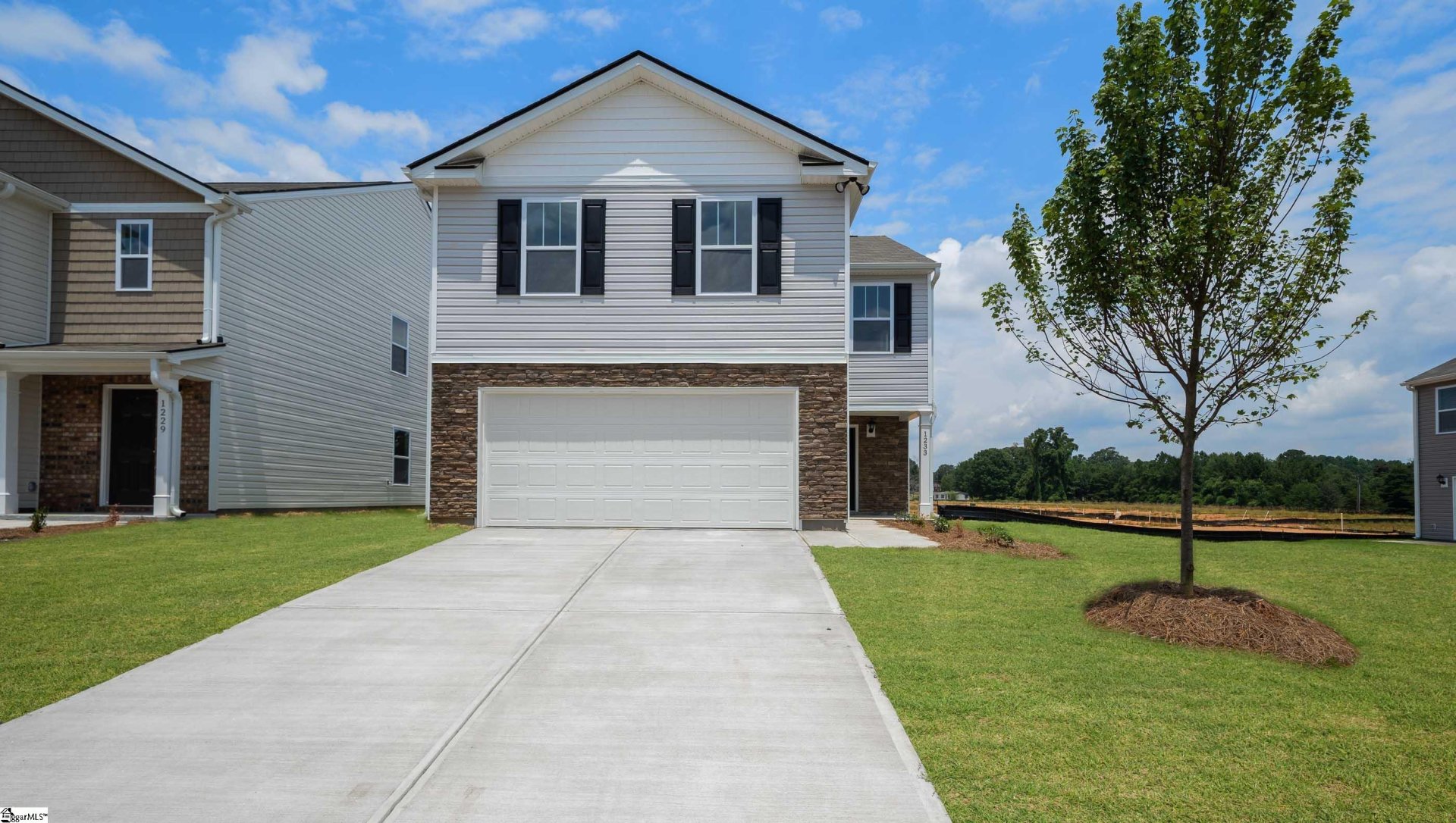 Property image 1 at 1233 Golf Drive, Roebuck, SC 29376