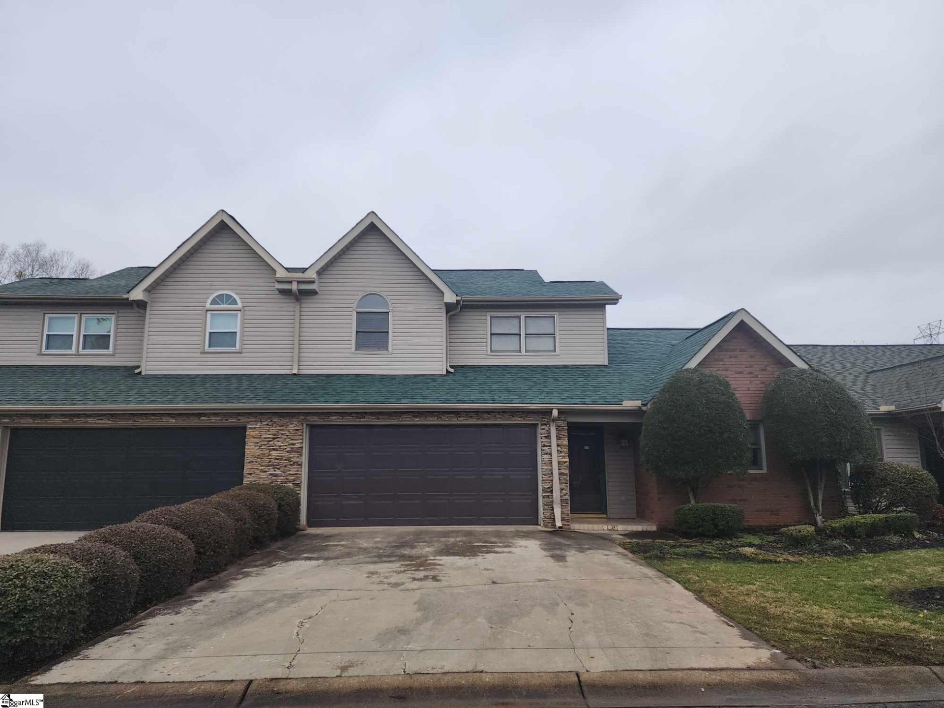 Property image 1 at 104 C Pinnacle Lane, Easley, SC 29642