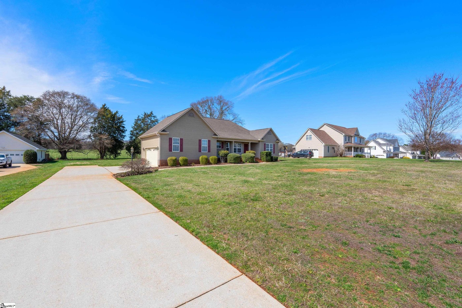 Property image 1 at 205 Legacy Farm Drive, Fountain Inn, SC 29644