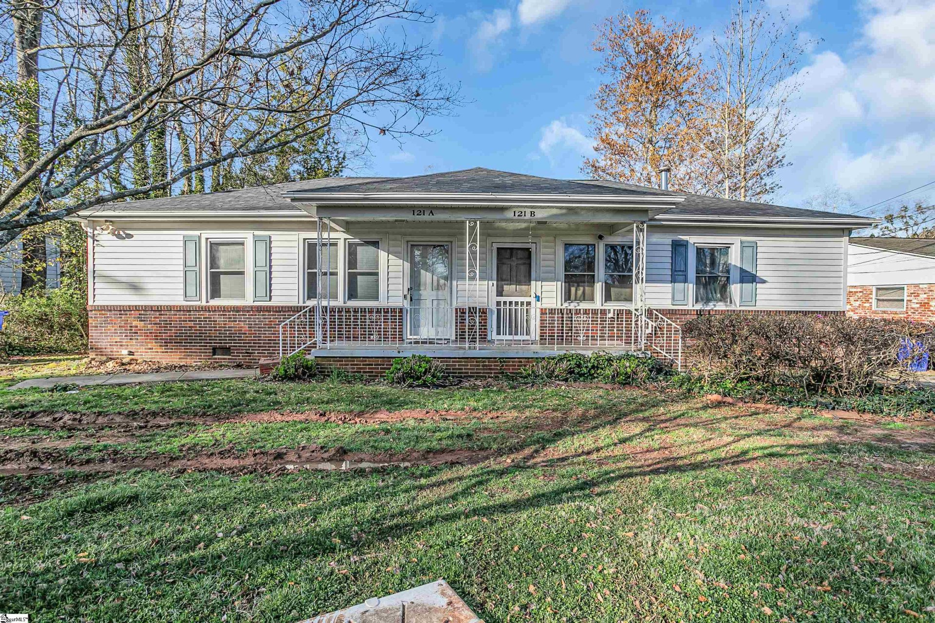 Property image 1 at 121 White Oak Drive, Greenville, SC 29607