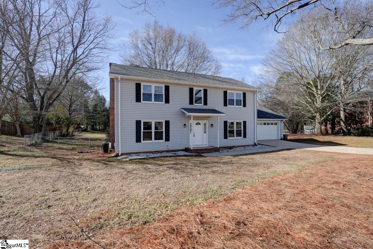 813 Shoresbrook Road