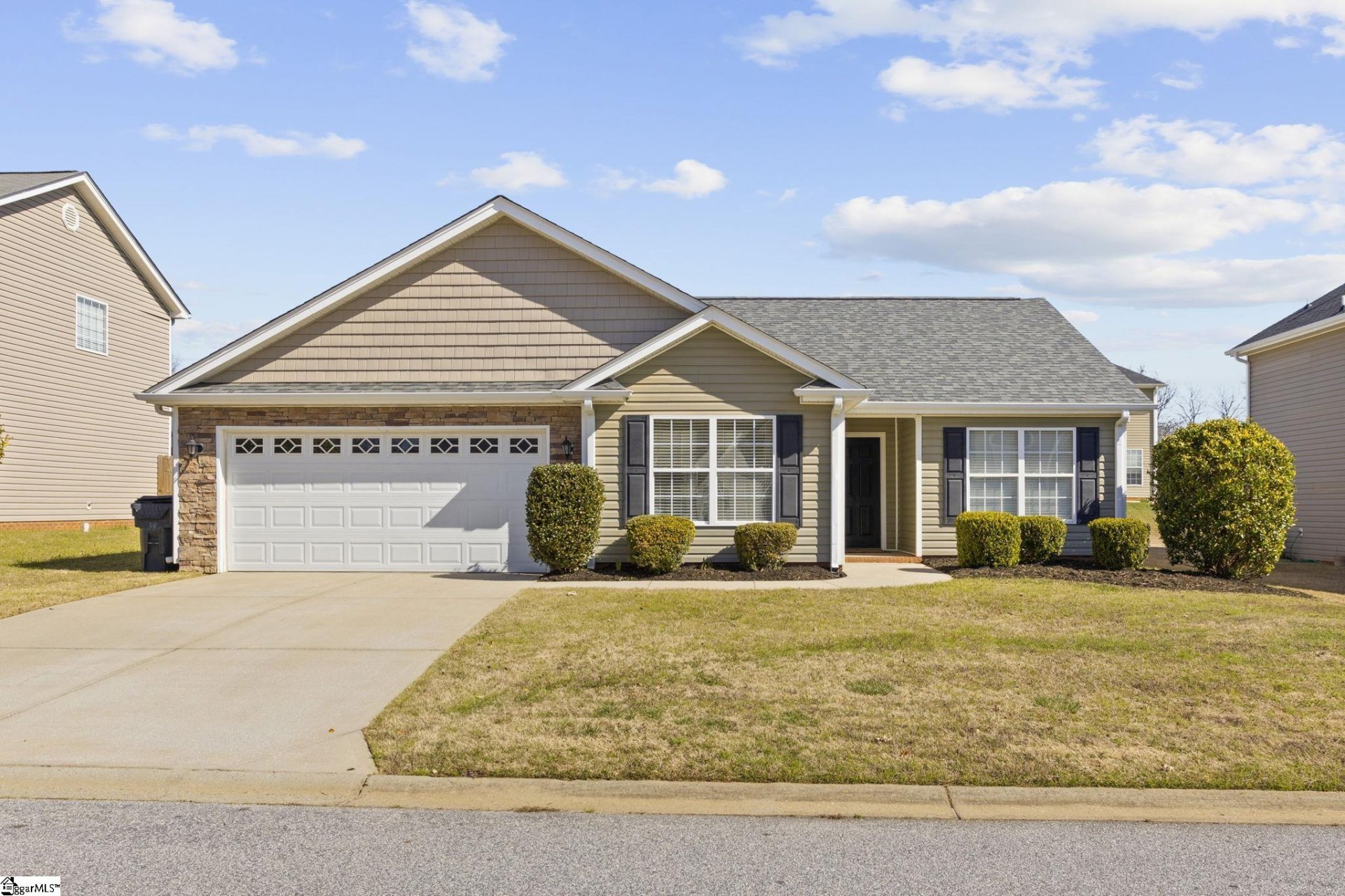 Property image 1 at 24 Whitethorn Lane, Greenville, SC 29607