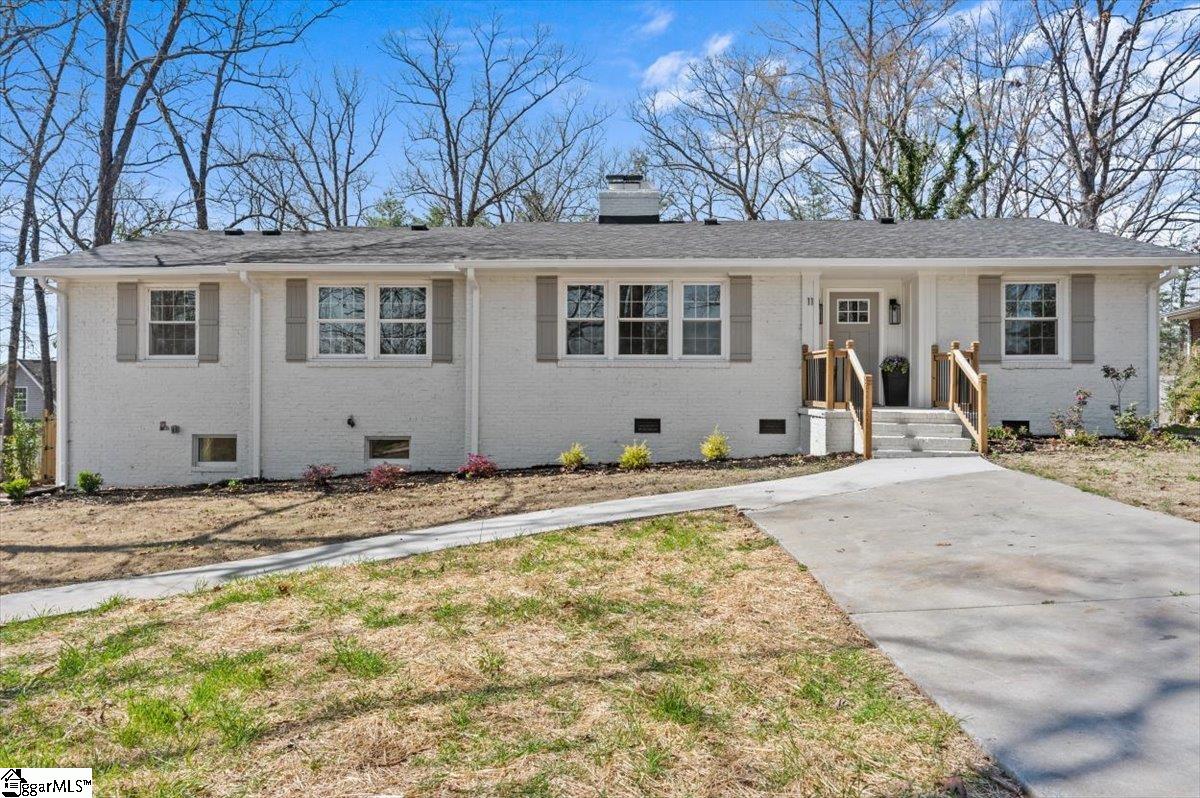 Property image 1 at 11 Lockwood Avenue, Greenville, SC 29607