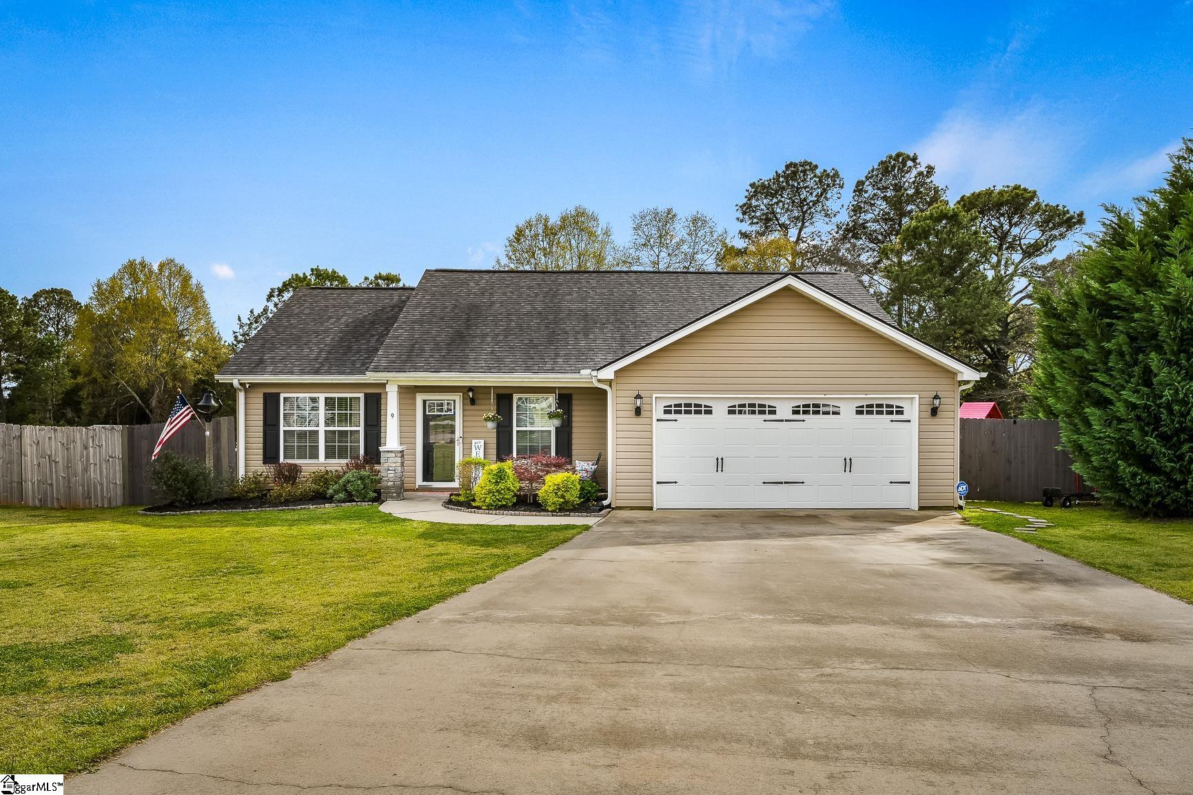 Property image 1 at 9 Medford Court, Anderson, SC 29626