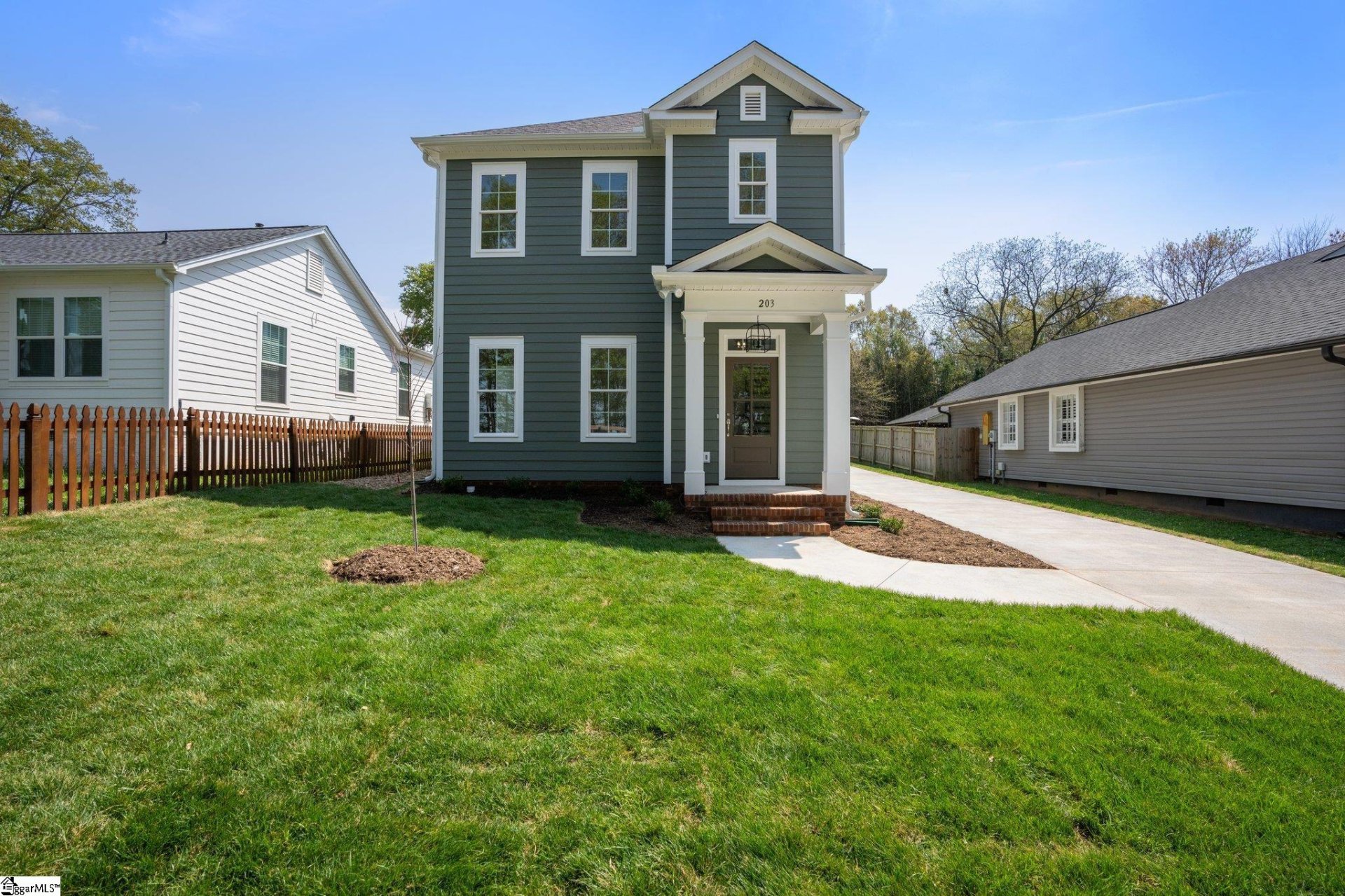Property image 1 at 203 Landwood Avenue, Greenville, SC 29607
