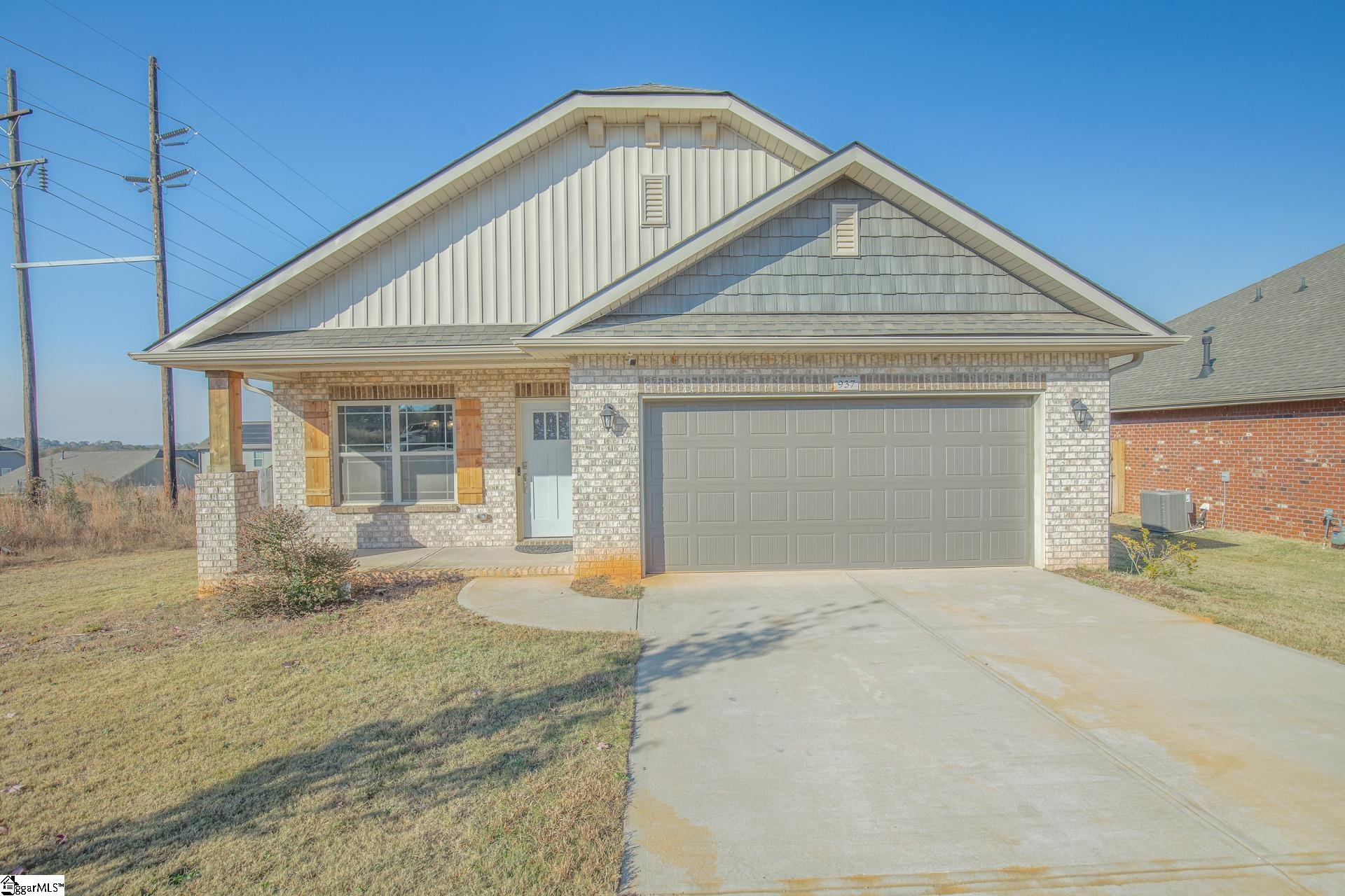 Property image 1 at 937 Ravenfield Drive, Duncan, SC 29334