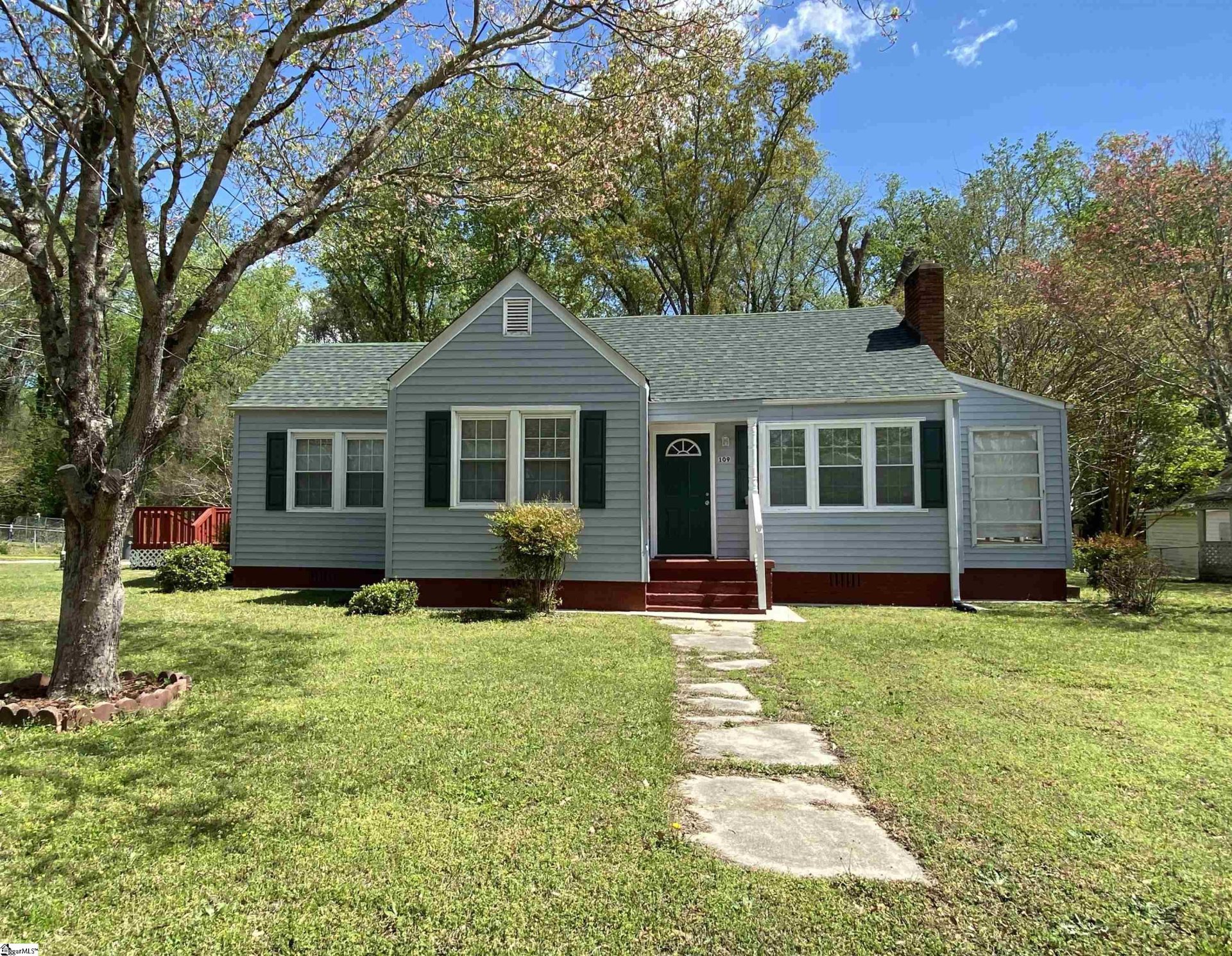 Property image 1 at 109 Tiffany Drive, Taylors, SC 29687