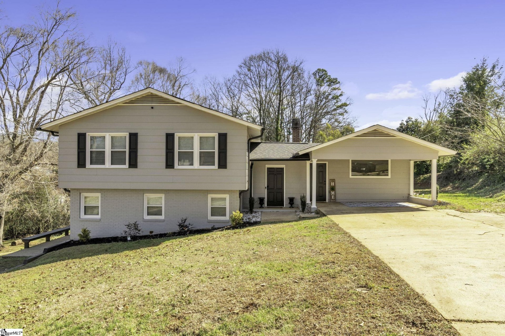 Property image 1 at 10 Kathryan Circle, Greenville, SC 29605