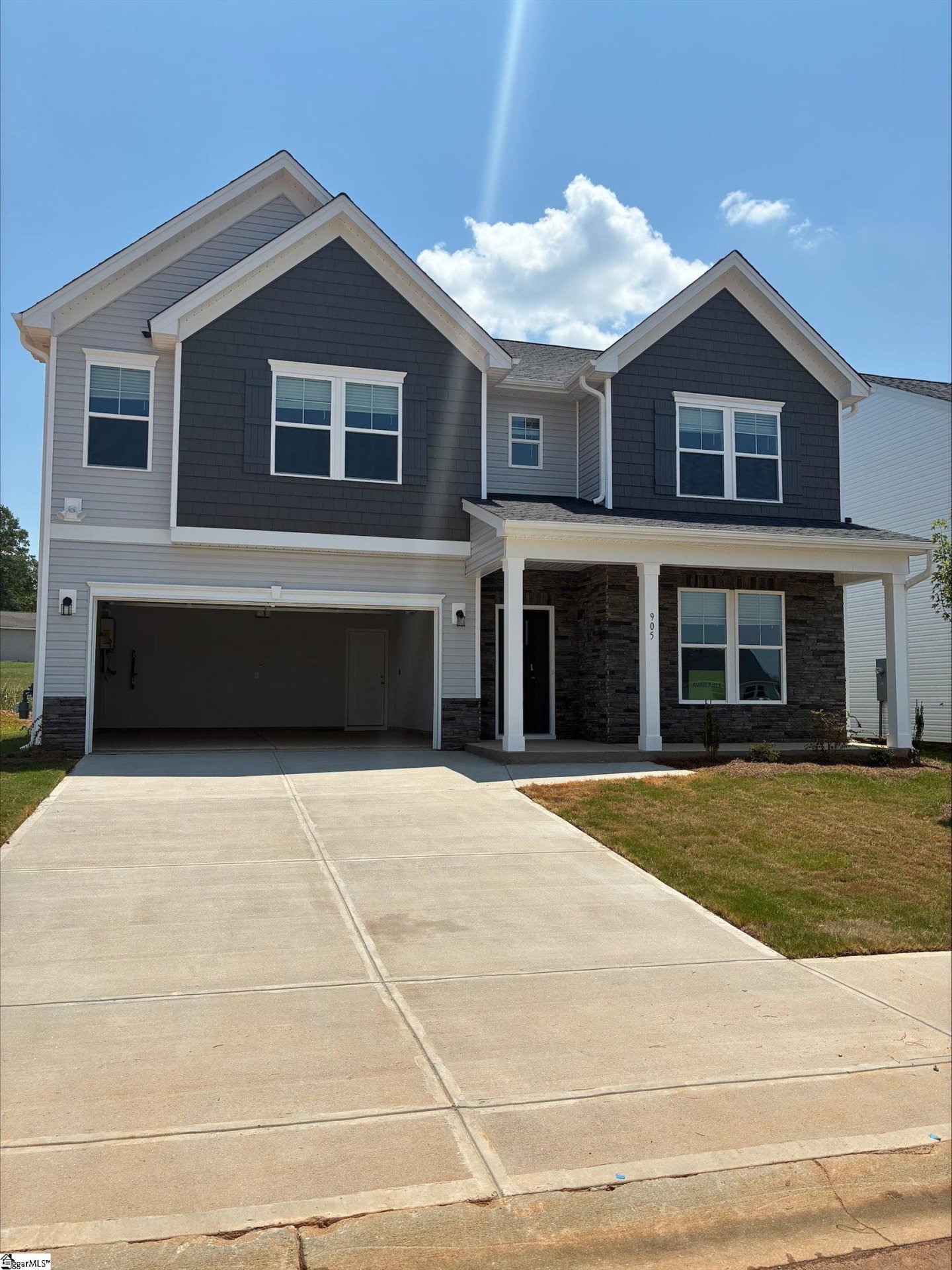 Property image 1 at 905 Maridian Street, Simpsonville, SC 29680