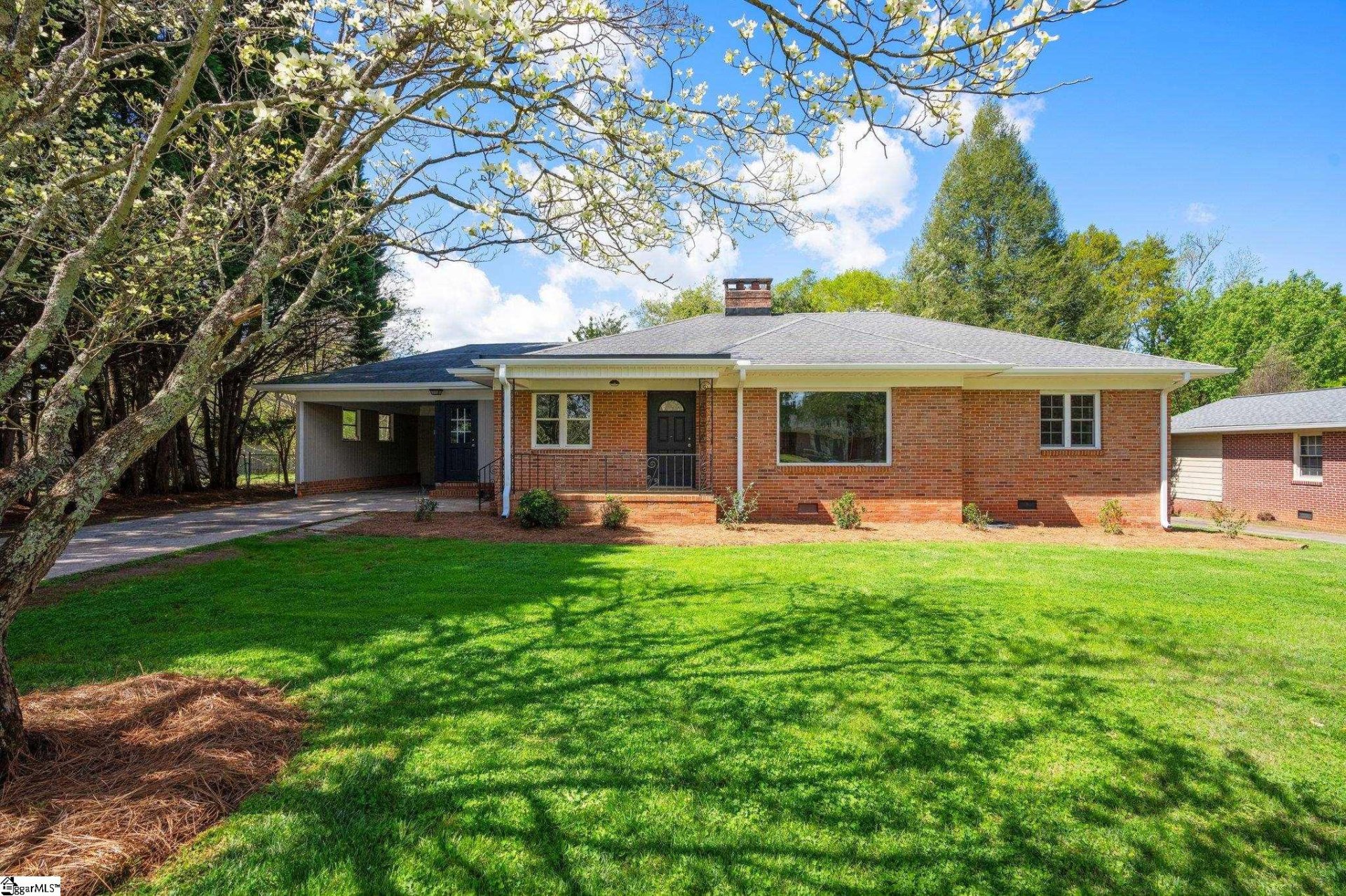 Property image 1 at 10 Rhonda Court, Greenville, SC 29617