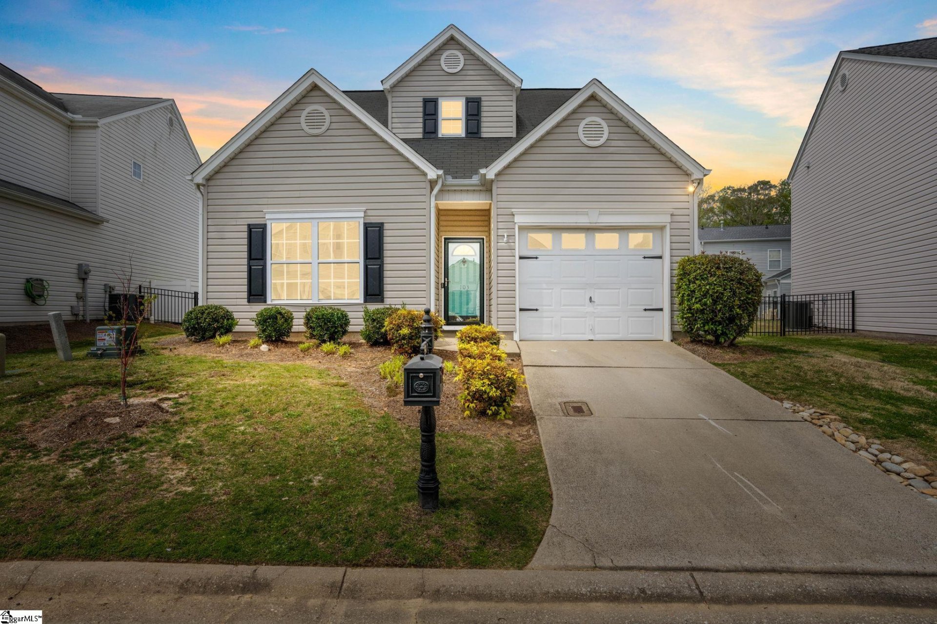 Property image 1 at 103 Pin Oak Court, Easley, SC 29642