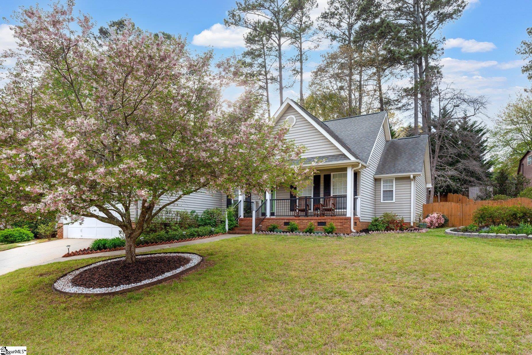 Property image 1 at 10 E Fair Isle Drive, Simpsonville, SC 29681