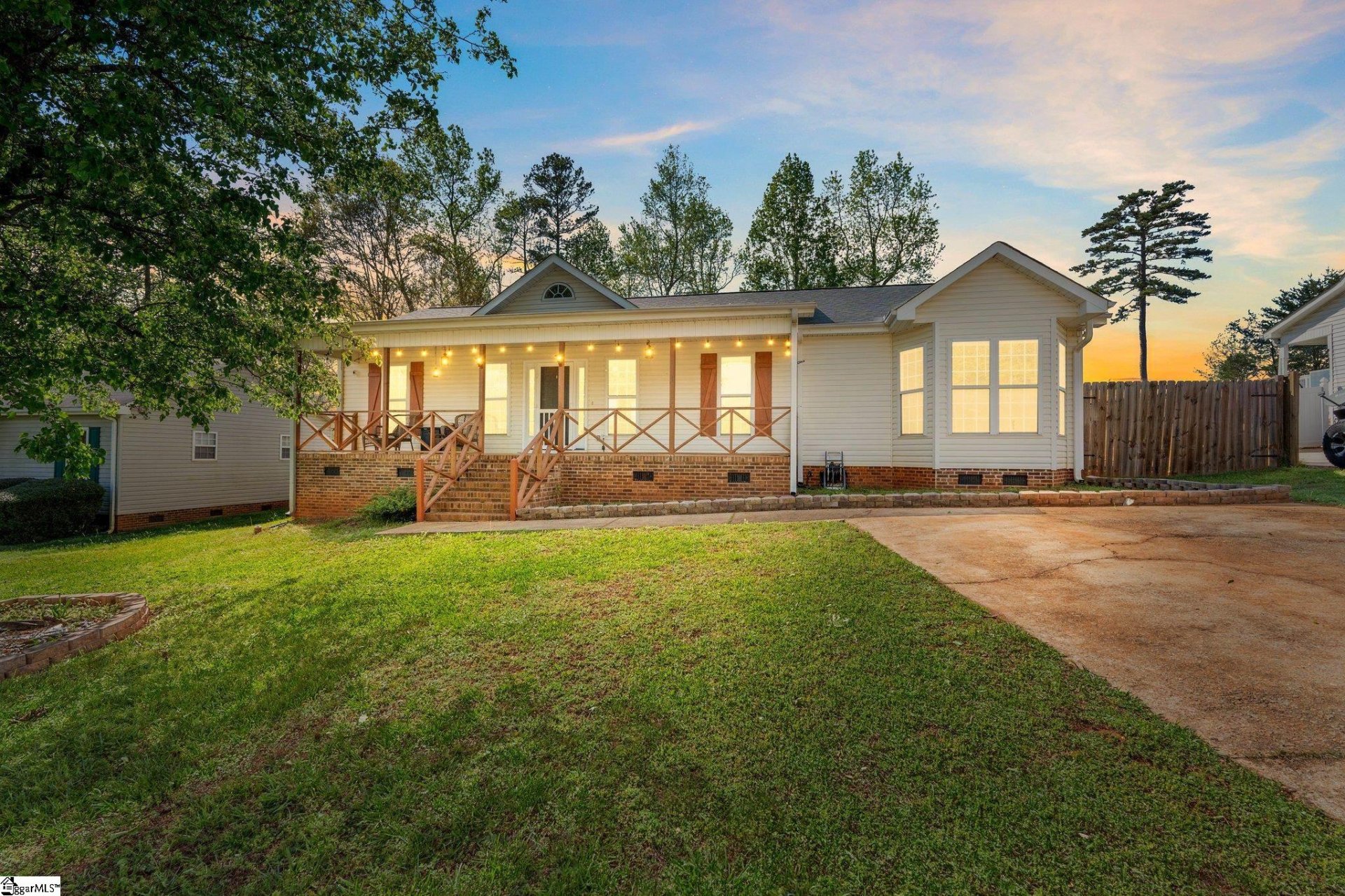 Property image 1 at 102 Jacqueline Road, Piedmont, SC 29673