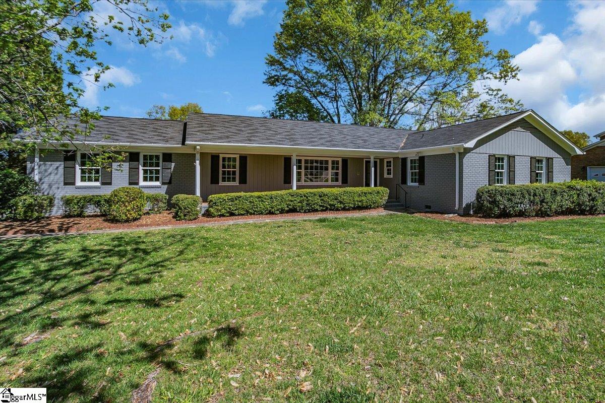 Property image 1 at 208 Lambourn Way, Greenville, SC 29615