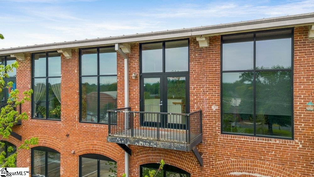 Property image 1 at 300 South Street, Simpsonville, SC 29681