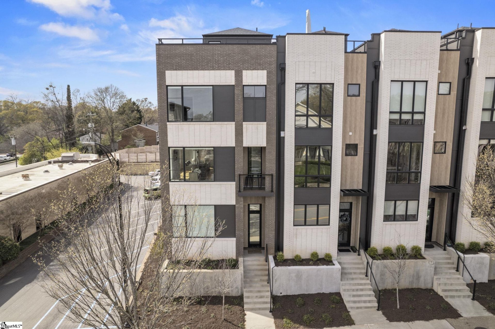 Property image 1 at 611 N Main Street, Greenville, SC 29601