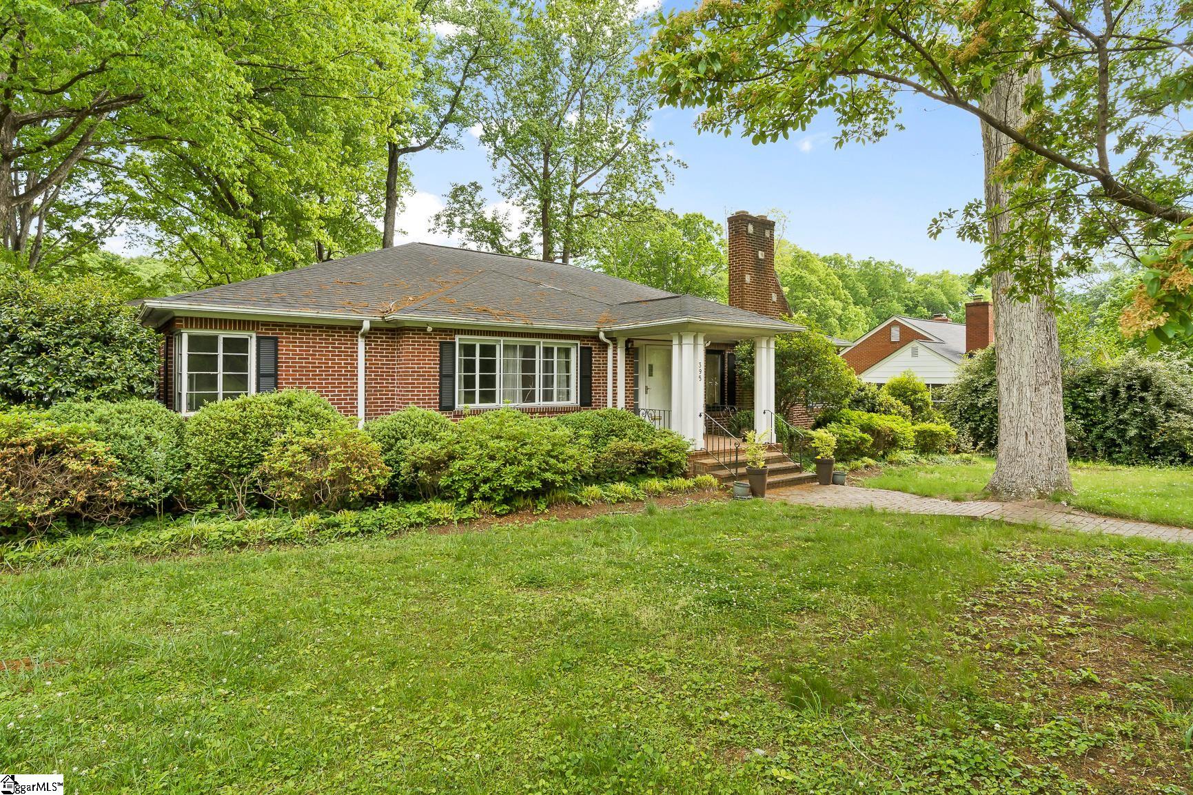 Property image 1 at 395 Forest Avenue, Spartanburg, SC 29302