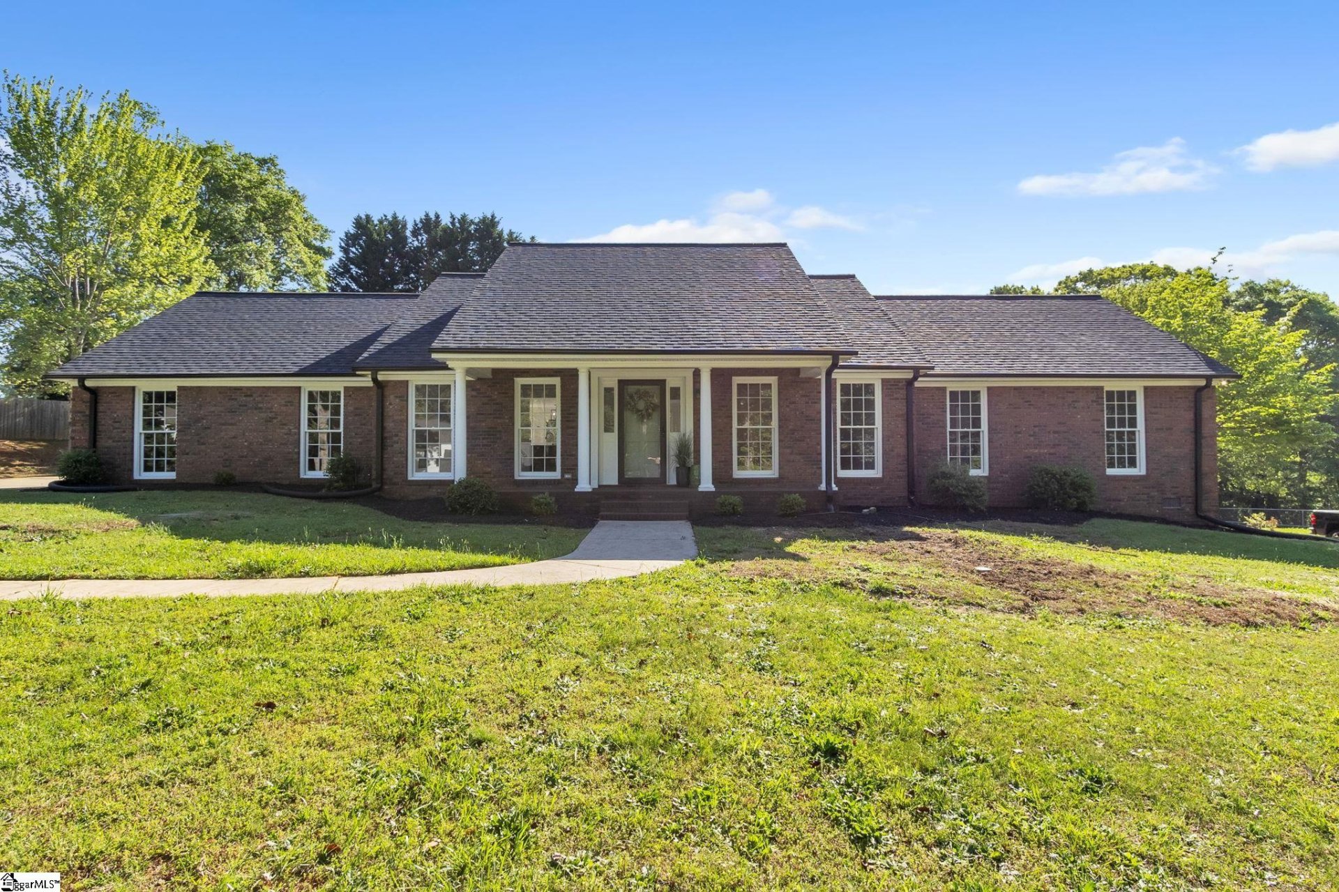 Property image 1 at 205 Thornhill Drive, Spartanburg, SC 29301