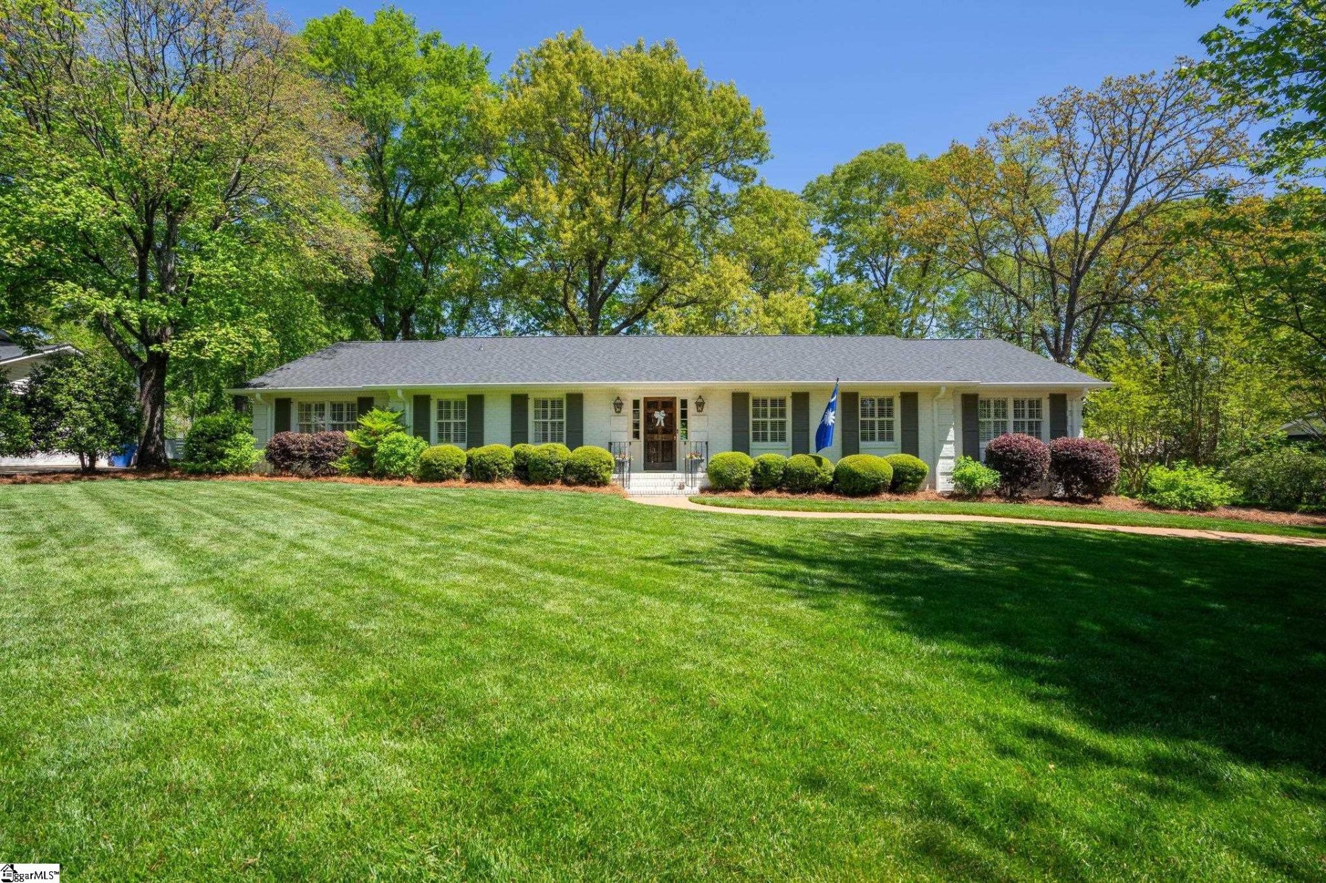 Property image 1 at 421 E Seven Oaks Drive, Greenville, SC 29605