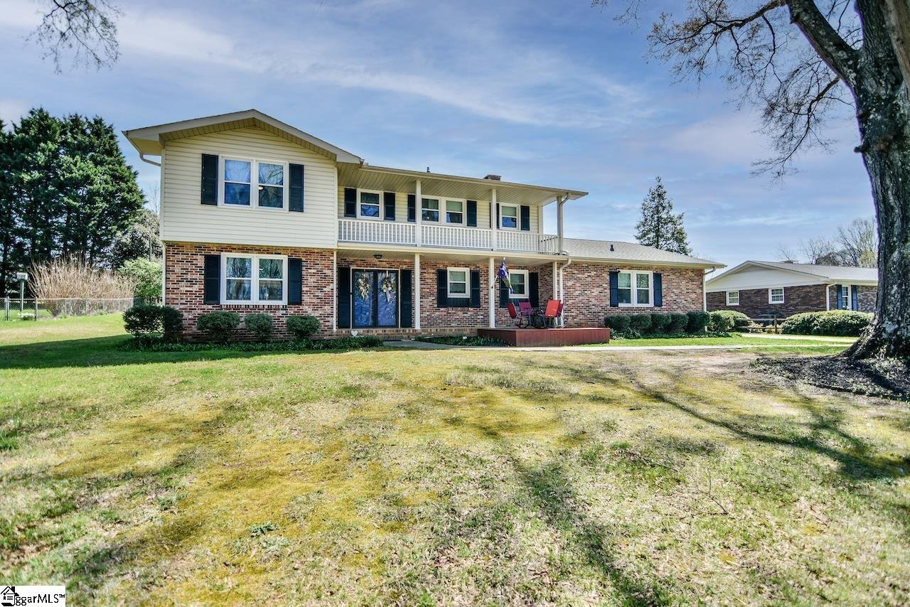 Property image 1 at 213 Devon Drive, Mauldin, SC 29662