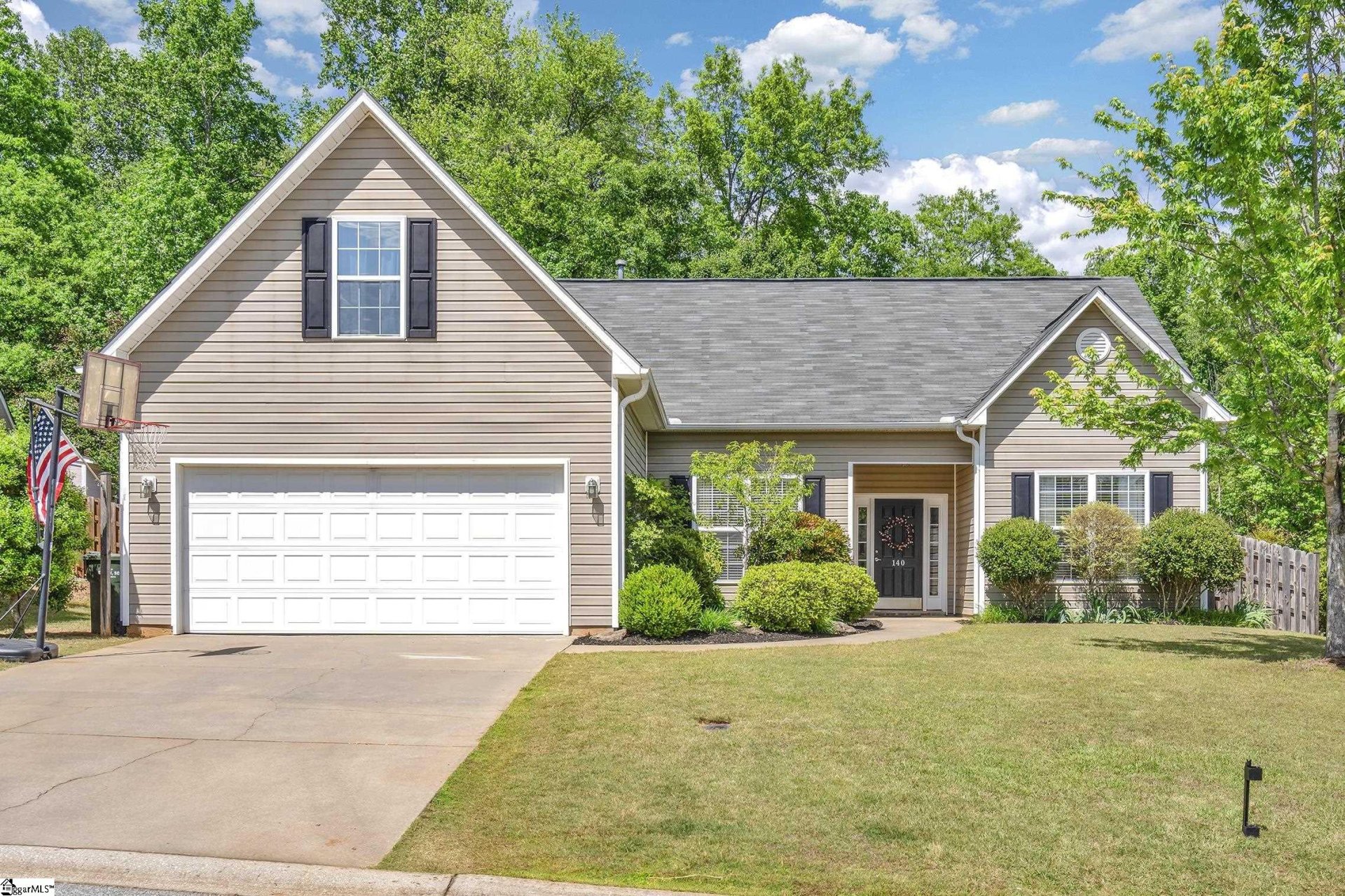 Property image 1 at 140 Fledgling Way, Easley, SC 29642