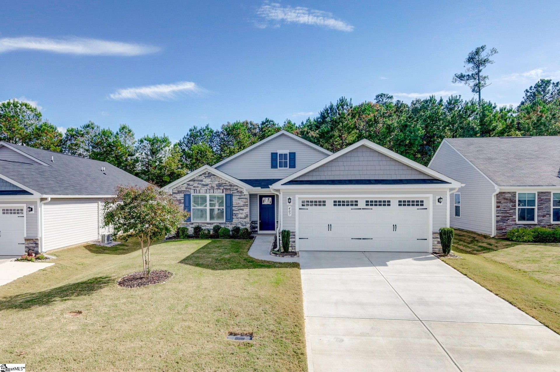 Property image 1 at 407 Vernonburg Court, Piedmont, SC 29673