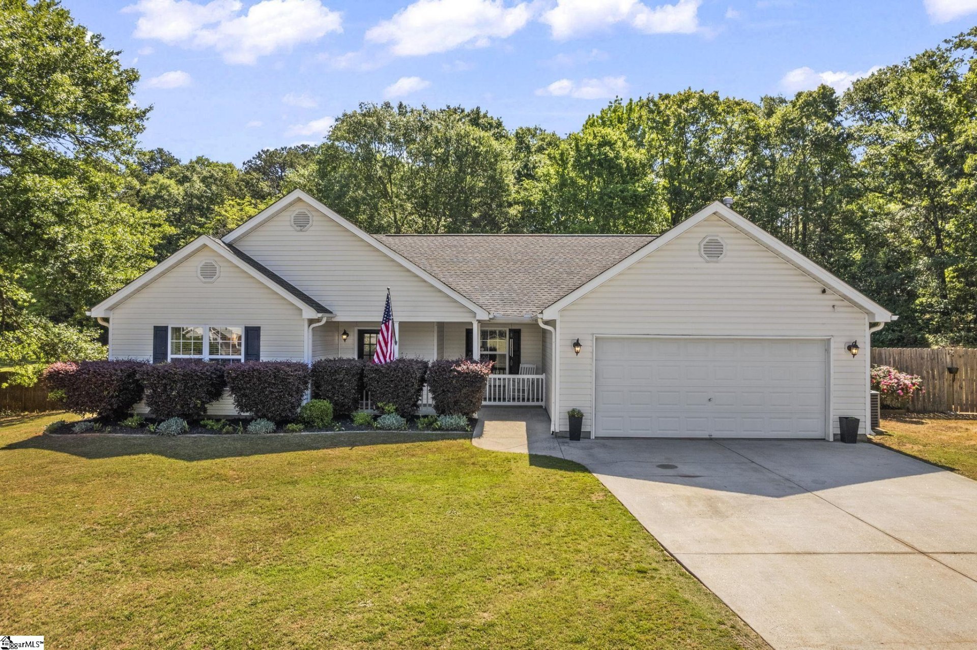 Property image 1 at 100 Cedar Glen Drive, Williamston, SC 29697