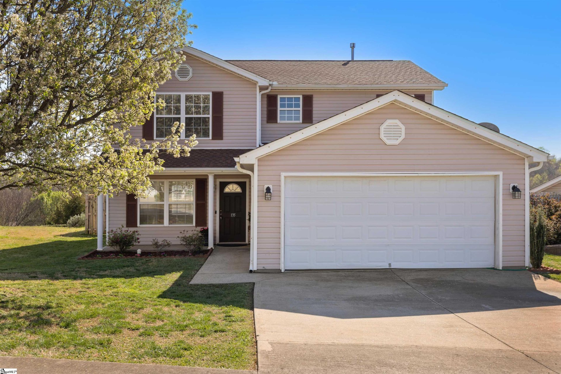 Property image 1 at 135 Kingscreek Drive, Greer, SC 29650