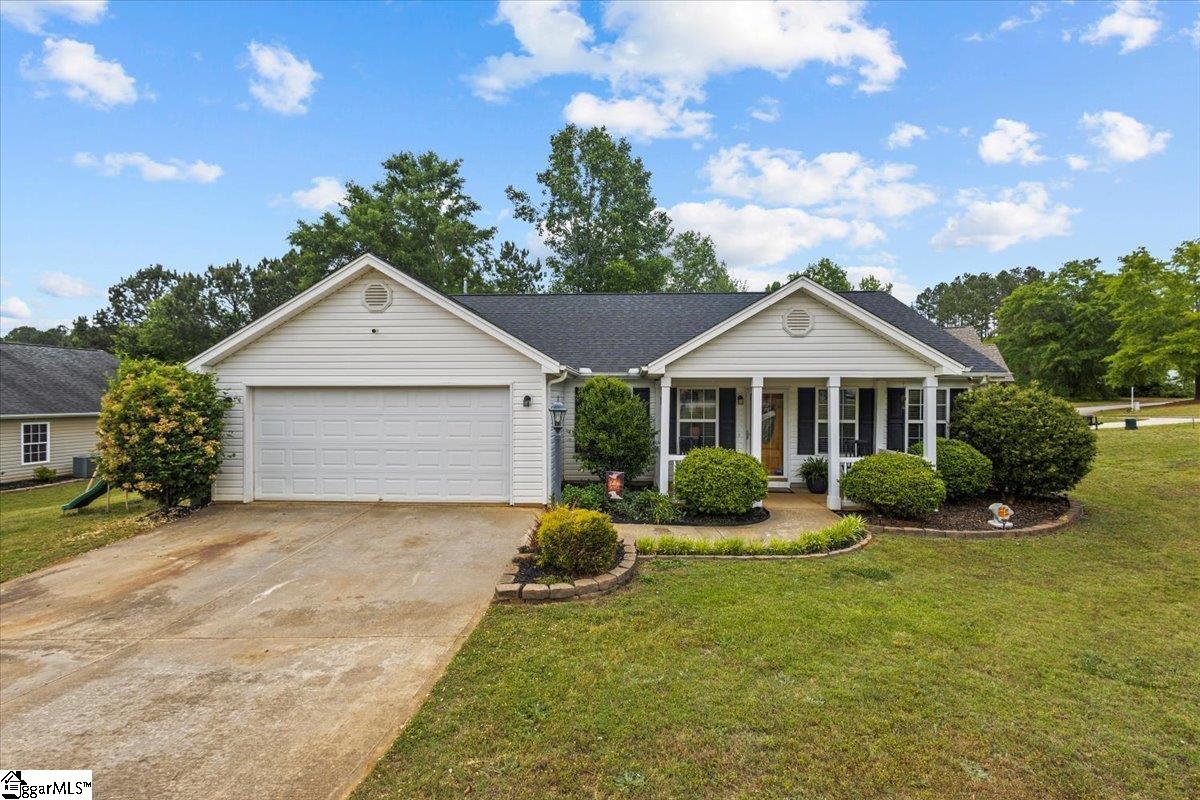 Property image 1 at 100 Rose Lane, Liberty, SC 29657