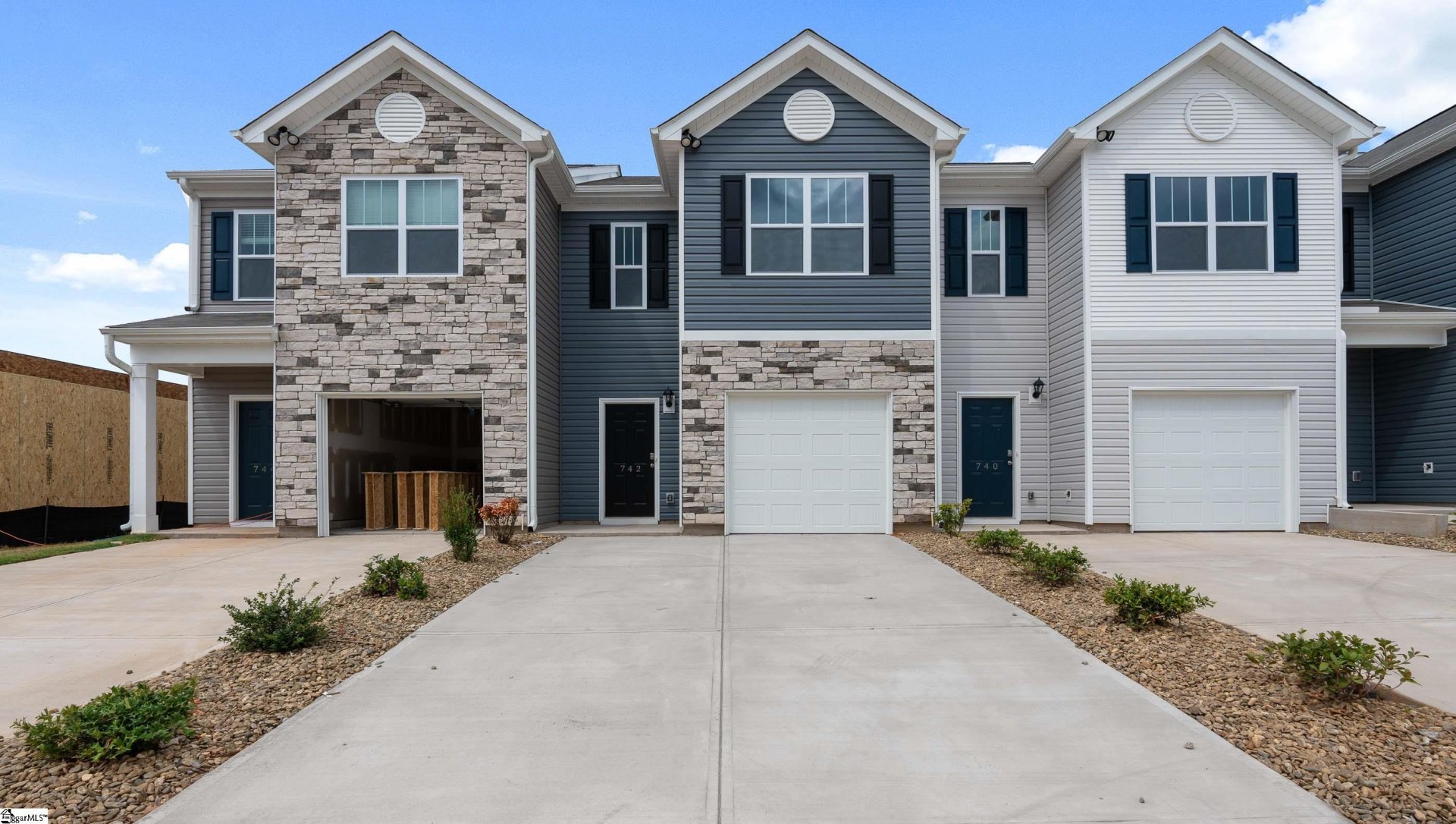 Property image 1 at 742 Embark Circle, Greer, SC 29651