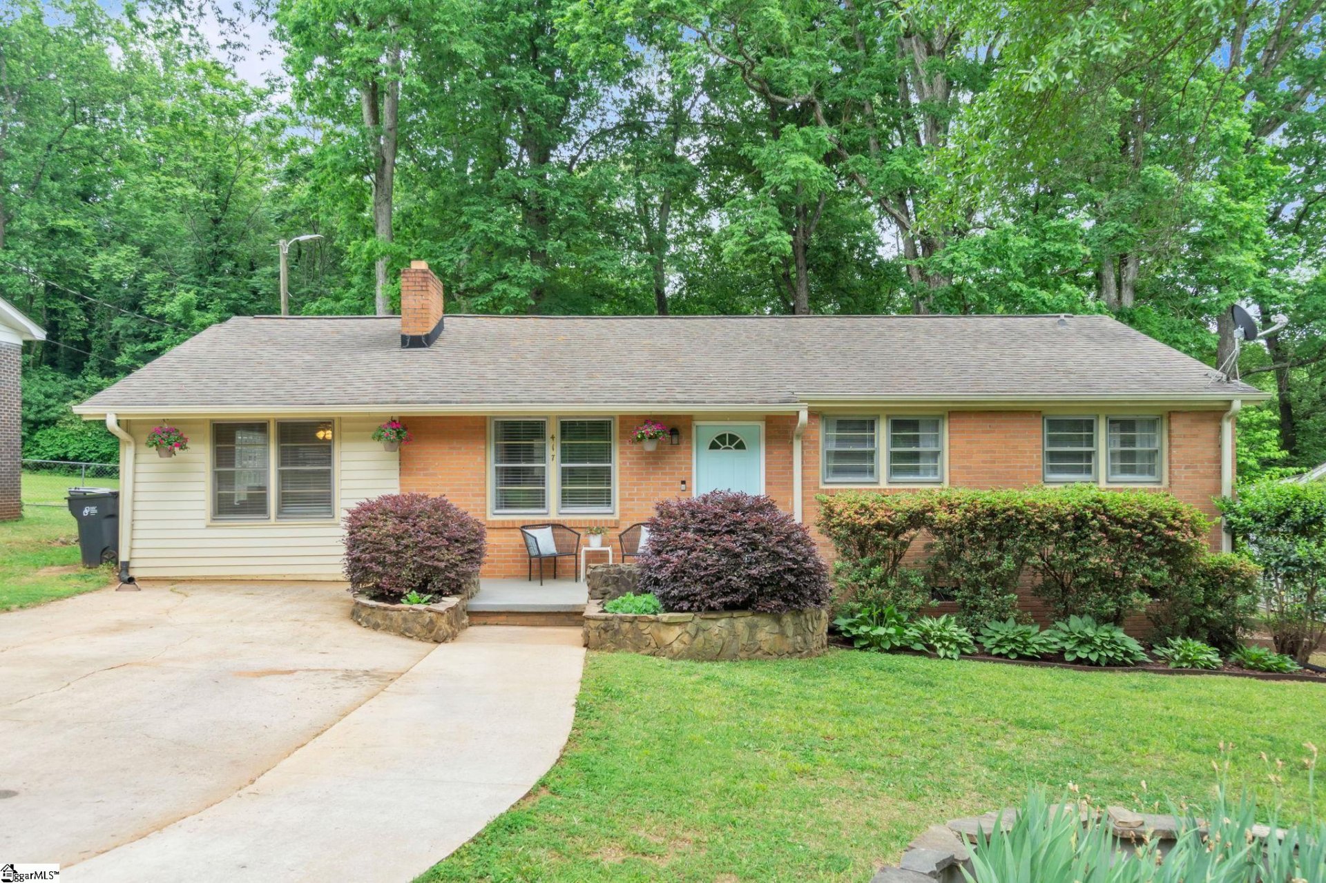 Property image 1 at 417 High Valley Boulevard, Greenville, SC 29605
