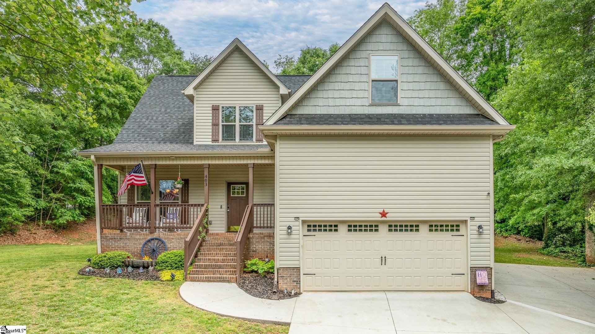 Property image 1 at 403 Palmetto Drive, Greer, SC 29651-5921