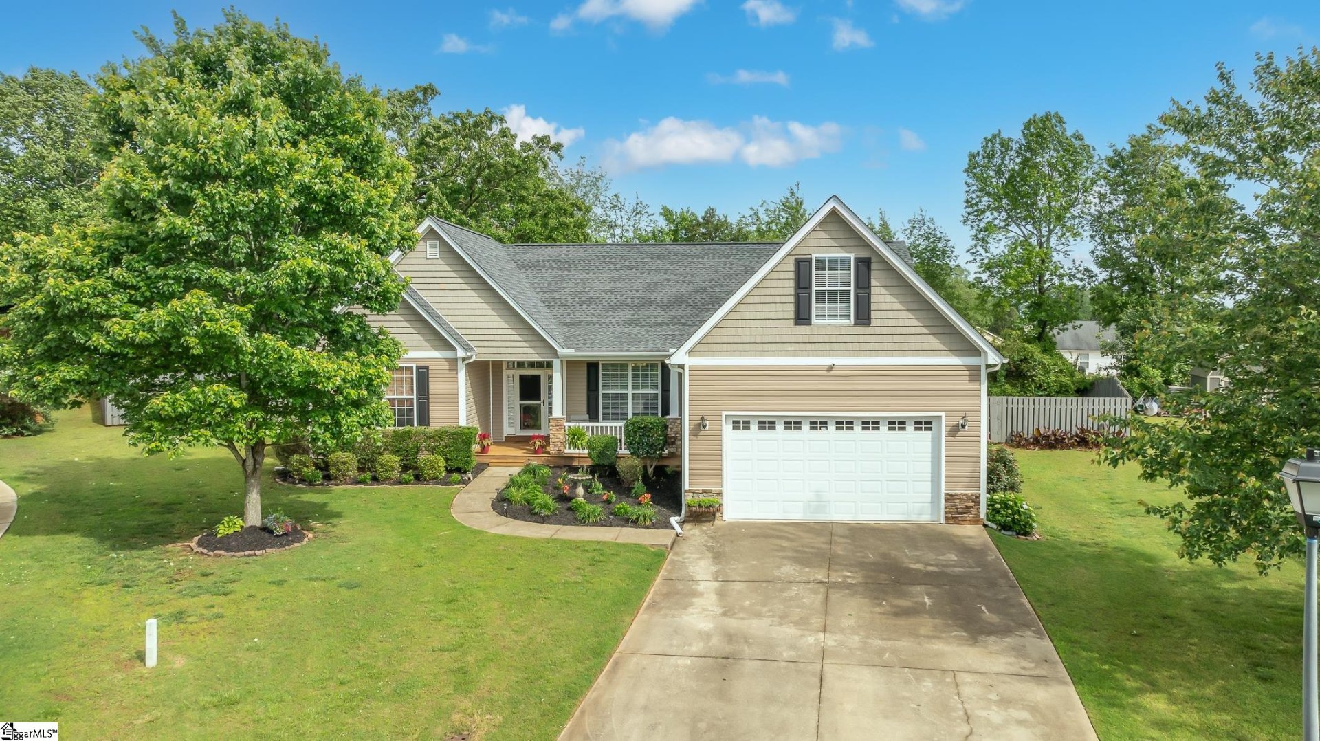 Property image 1 at 406 Eckley Court, Greer, SC 29651