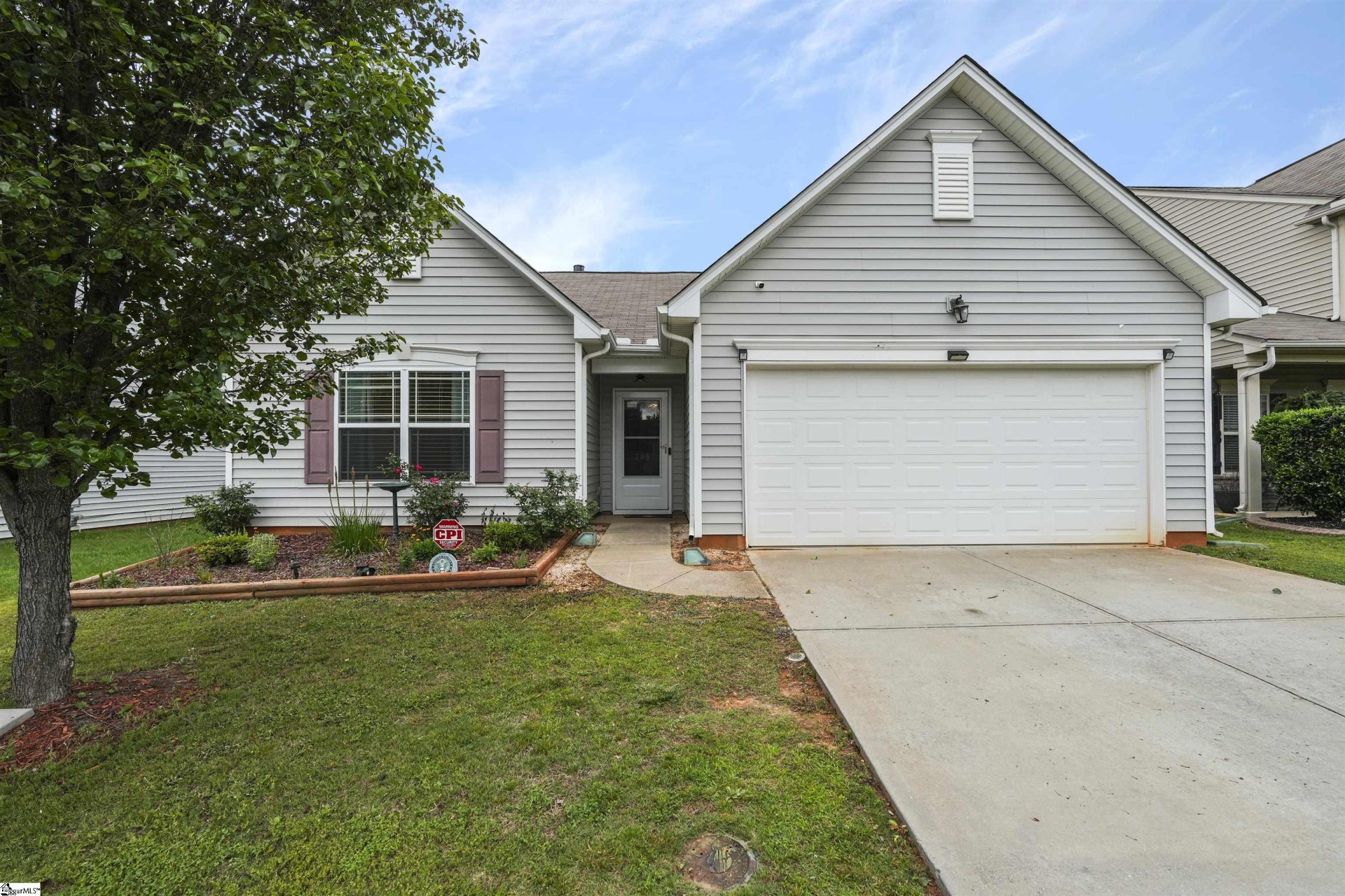 Property image 1 at 205 Riverdale Road, Simpsonville, SC 29680
