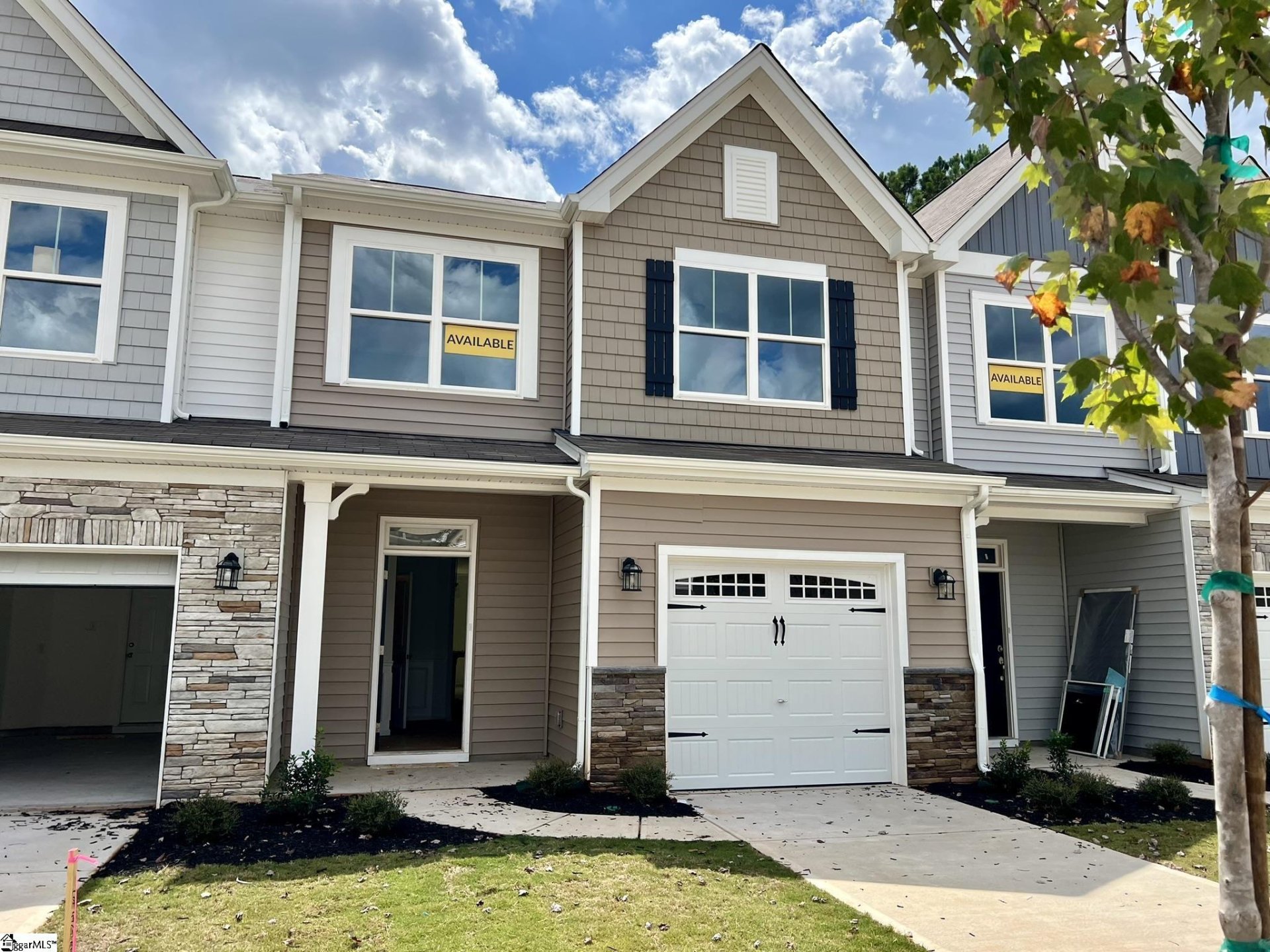 Property image 1 at 407 Wallen Court, Piedmont, SC 29673