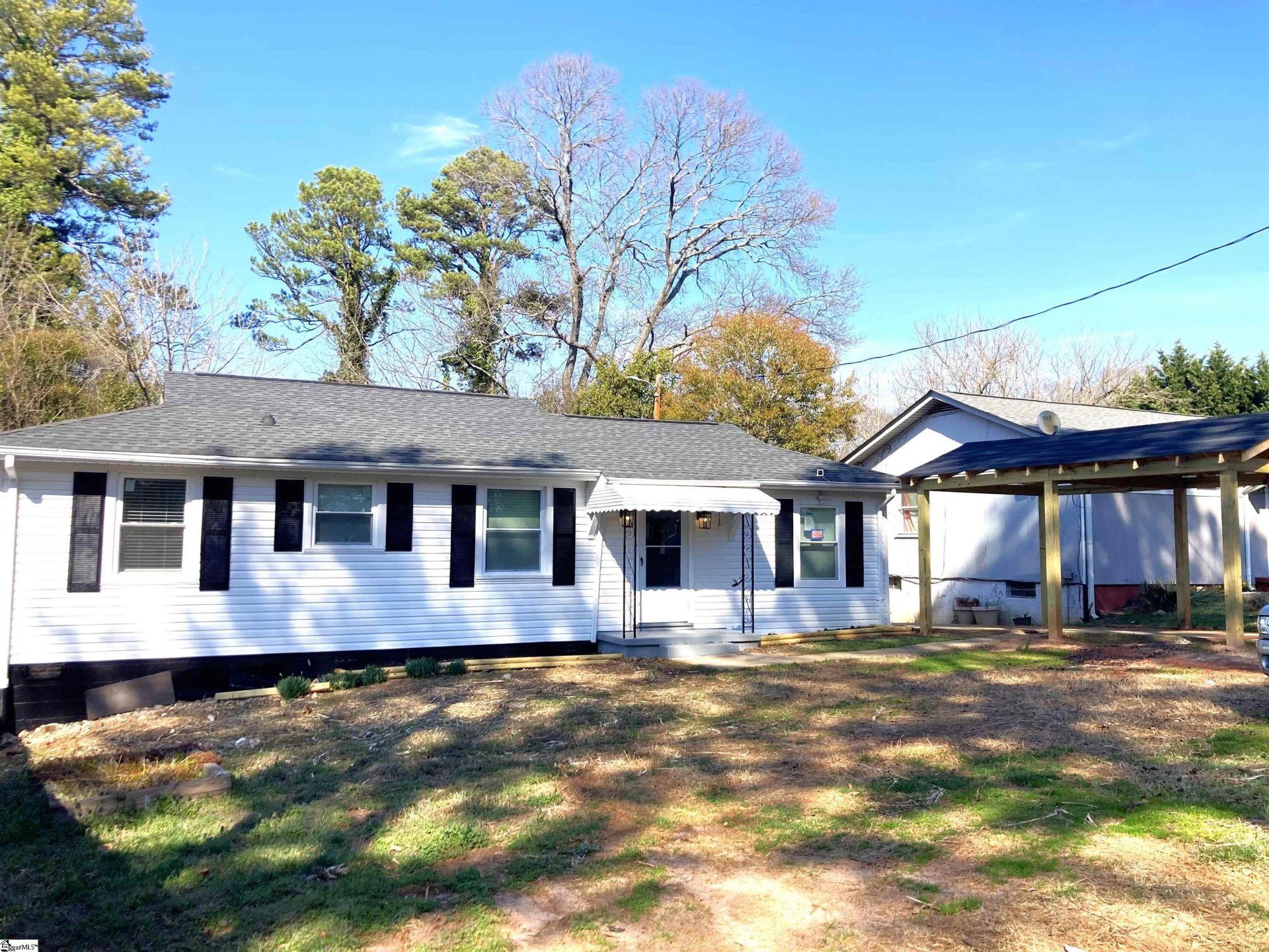 Property image 1 at 26 E Fairfield Road, Greenville, SC 29605-2757