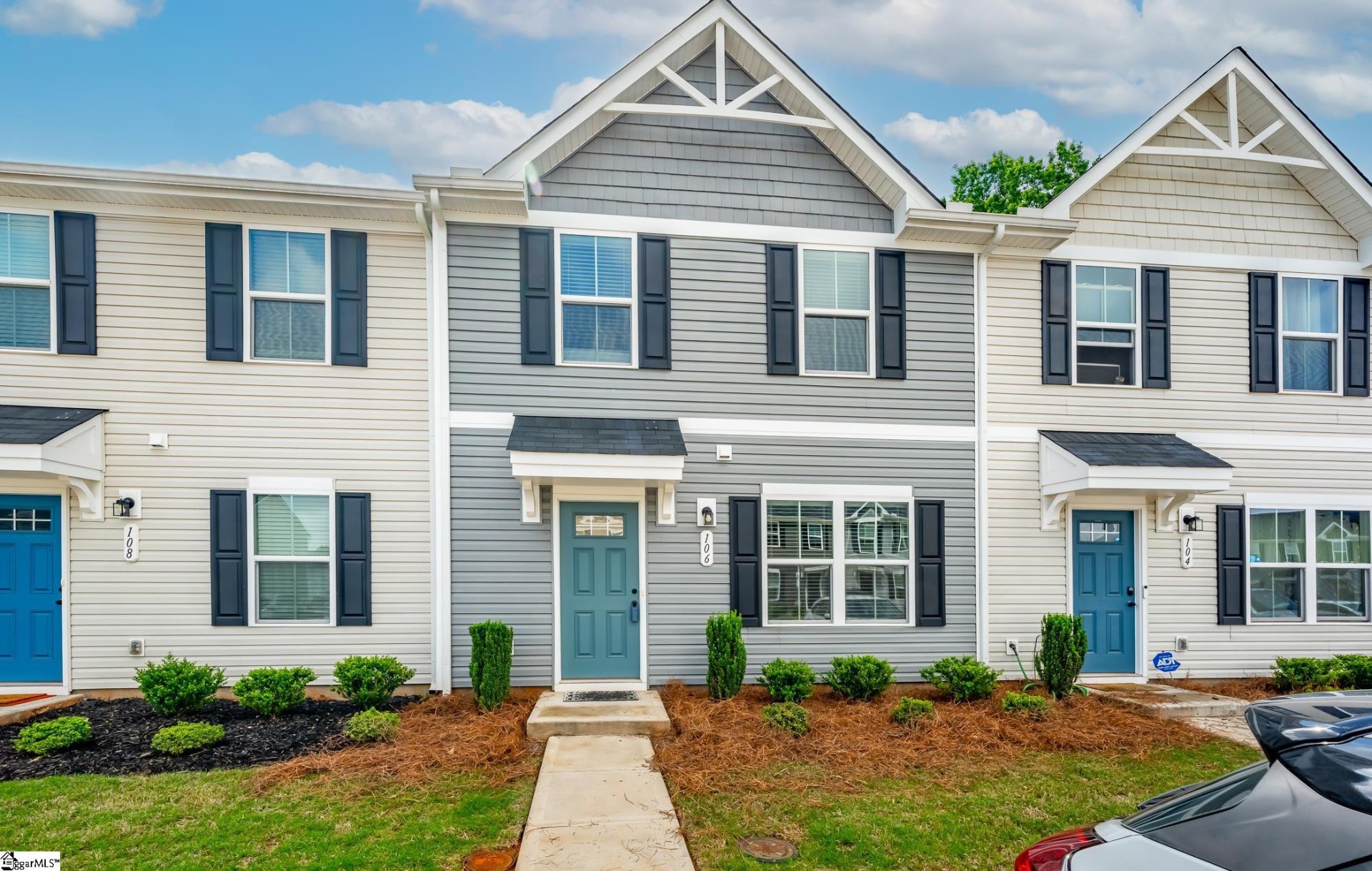 Property image 1 at 106 Fernside Court, Greenville, SC 29617