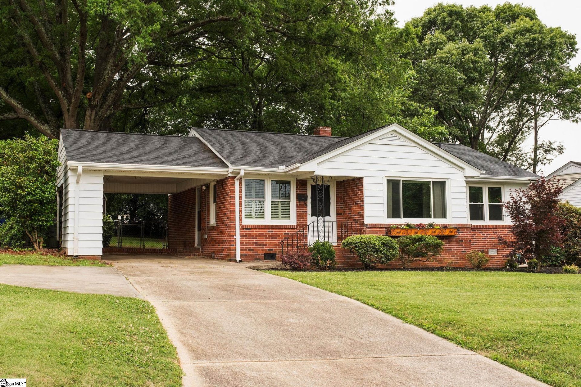 Property image 1 at 11 Sir Abbott Street, Greenville, SC 29607