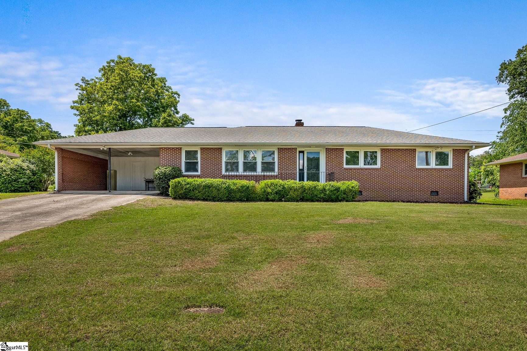 Property image 1 at 407 Harden Road, Anderson, SC 29621