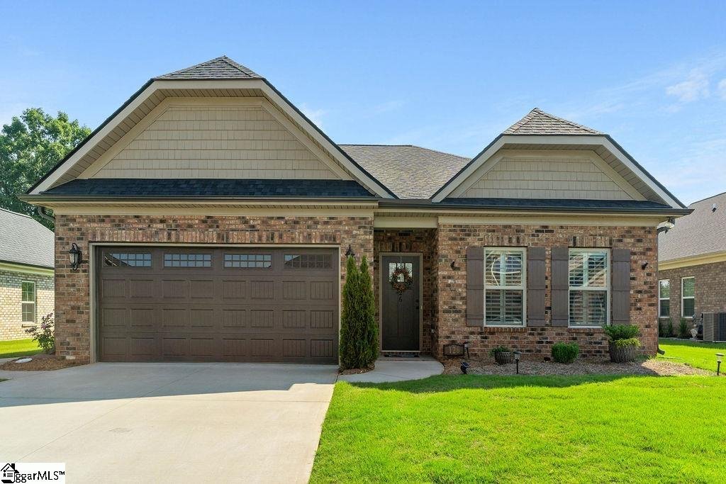 Property image 1 at 126 Pleasant Hill Drive, Easley, SC 29642