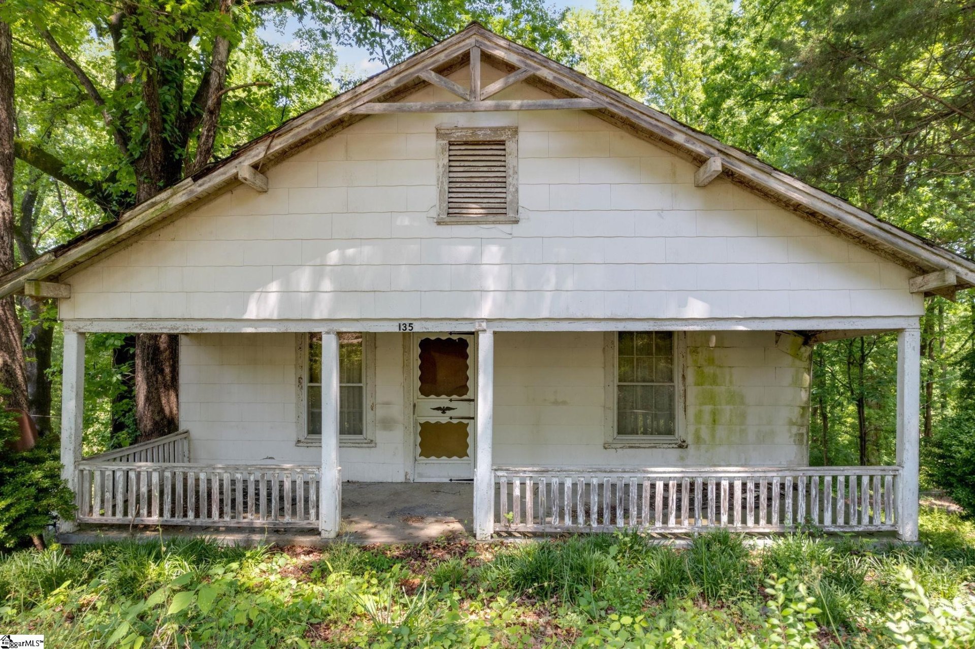 Property image 1 at 135 Cobb Street, Easley, SC 29640