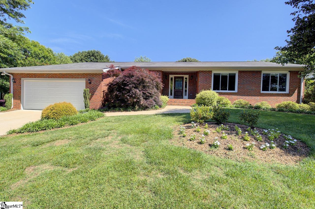 Property image 1 at 124 Treebrooke Drive, Greenville, SC 29607